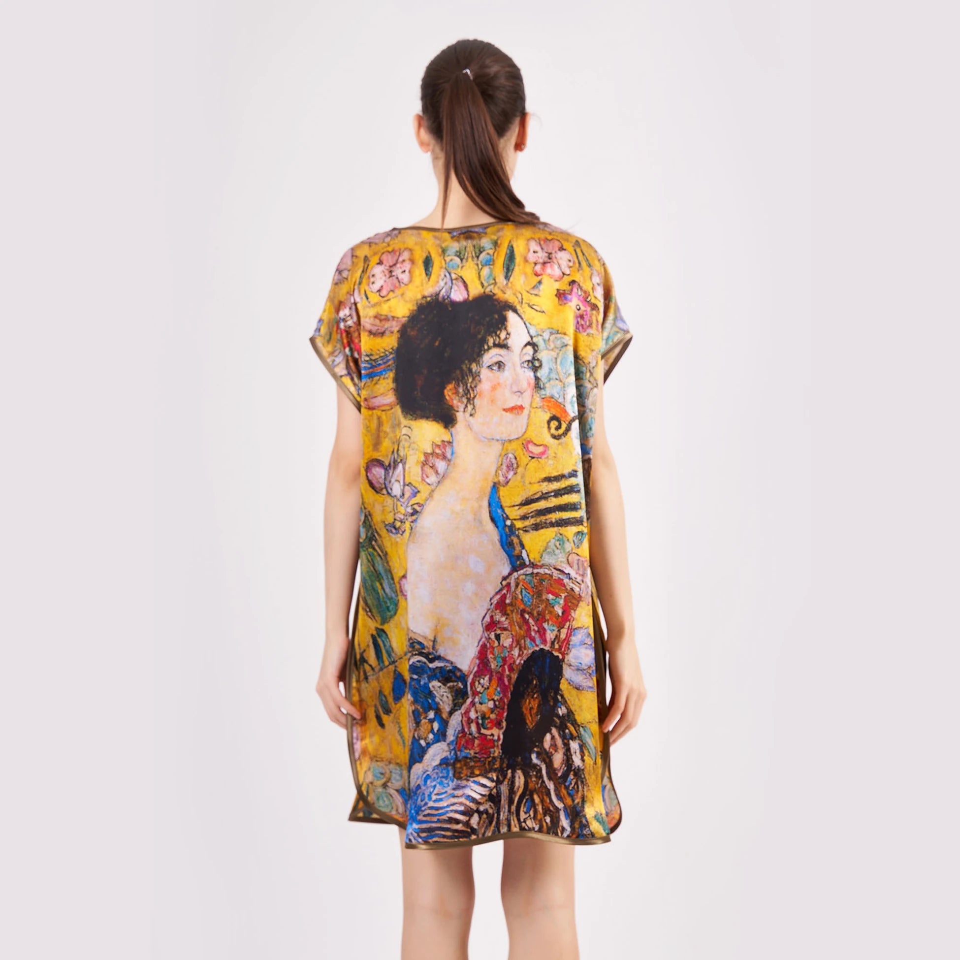 %100 İpek Kısa Elbise | Gustav Klimt Lady with Fan | Nomads Felt
