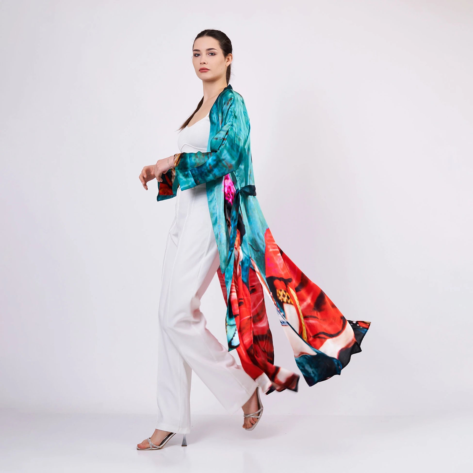 İpek Uzun Kimono Kaftan | Frida Kahlo | Nomads Felt