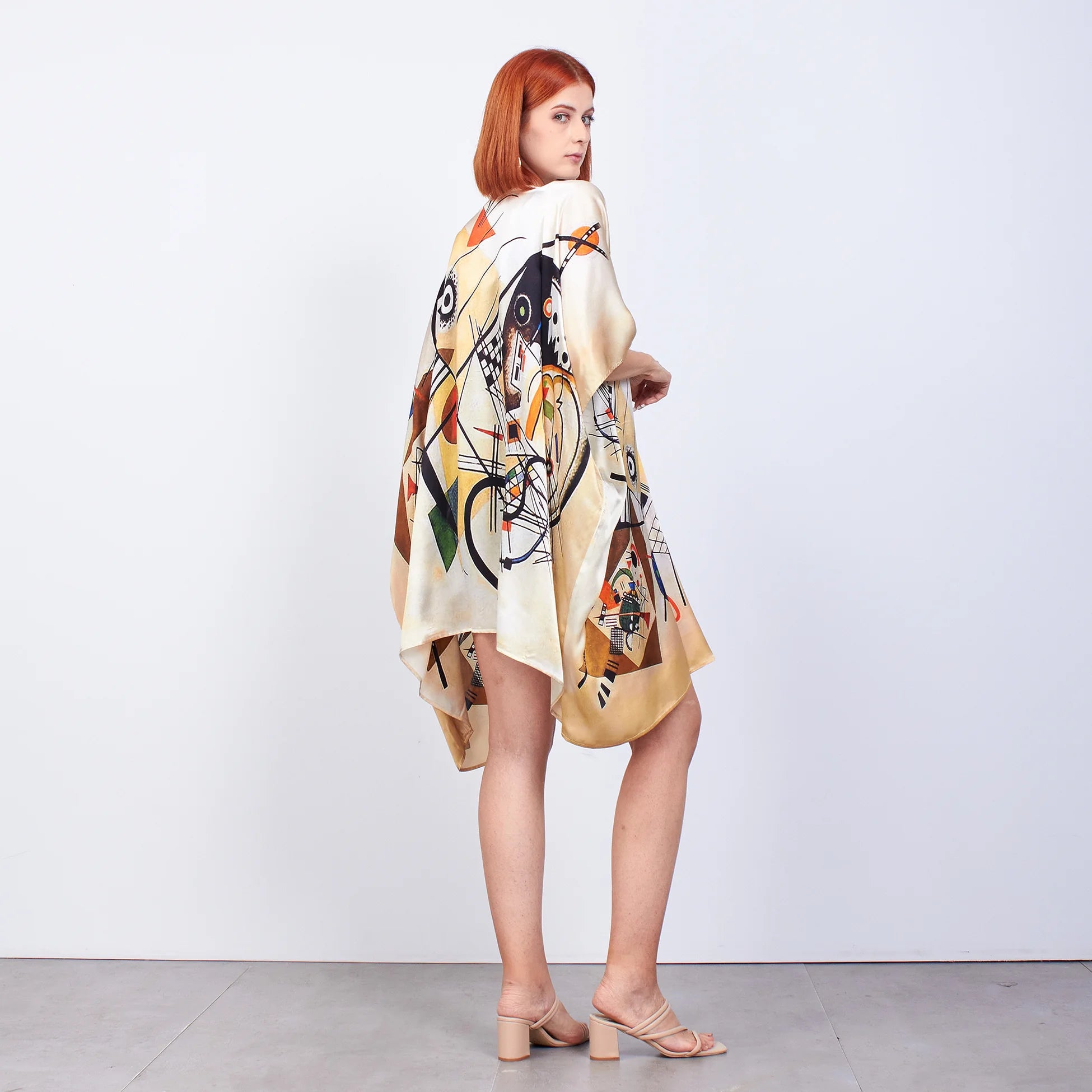 %100 İpek Kısa Kimono Pareo | Kandinsky Transverse Line | Nomads Felt