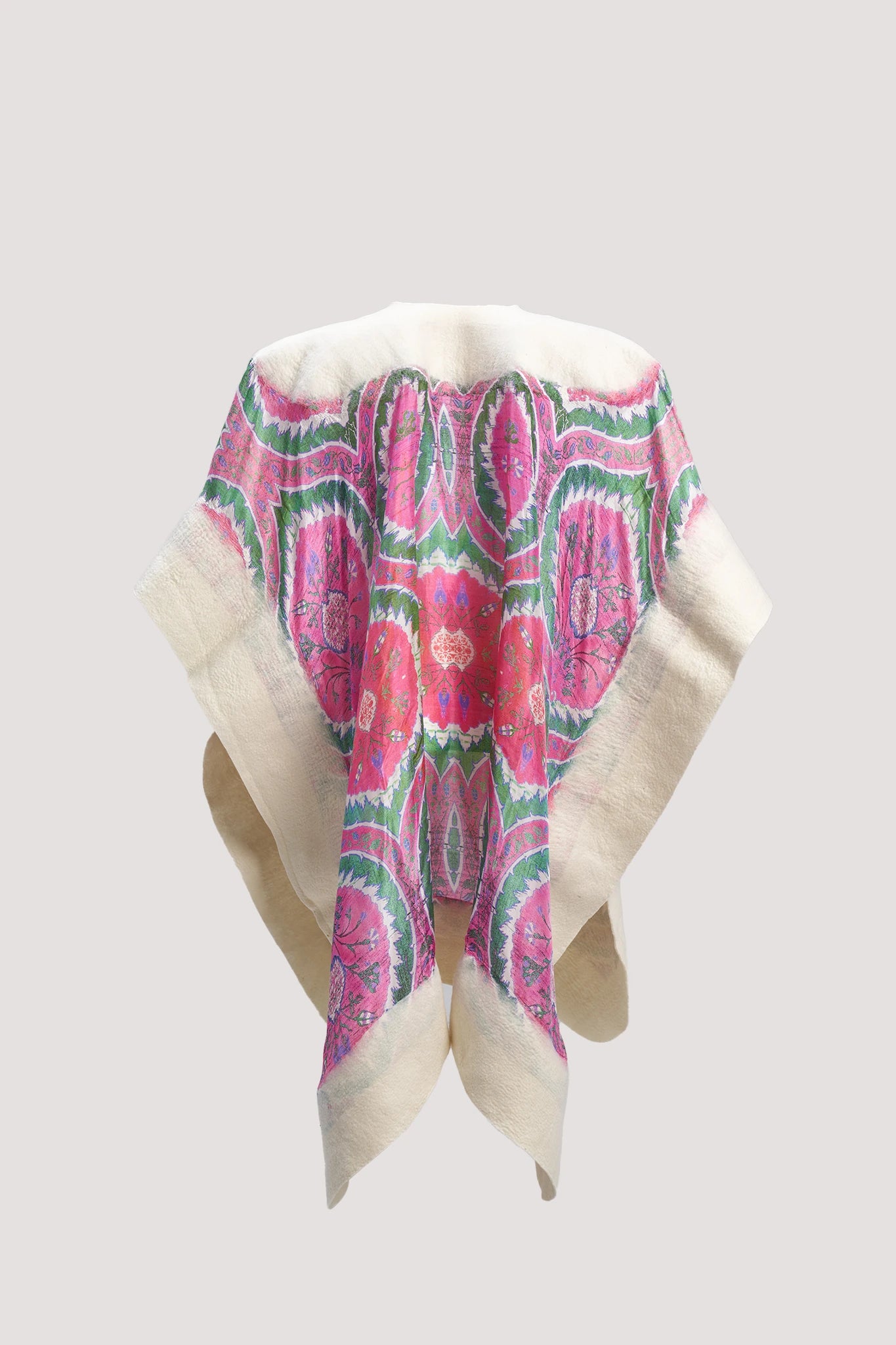 Pembe Yeşil Motif Desenli İpek Keçe Panço