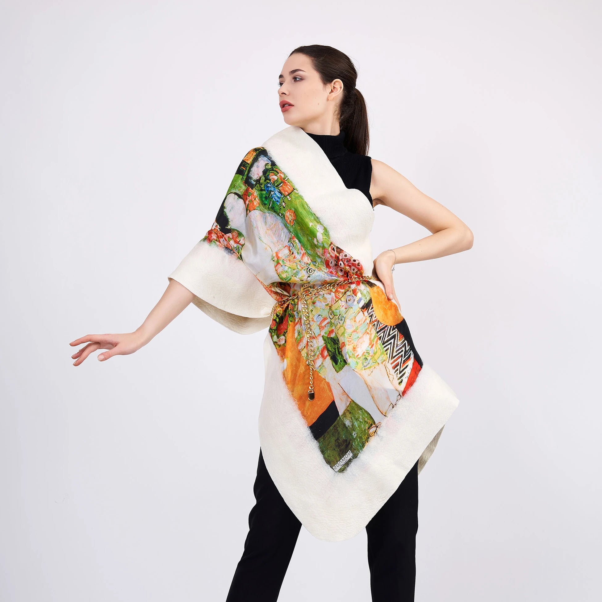 İpek-Keçe Şal | Ekru | Gustav Klimt The Dancer | Nomads Felt