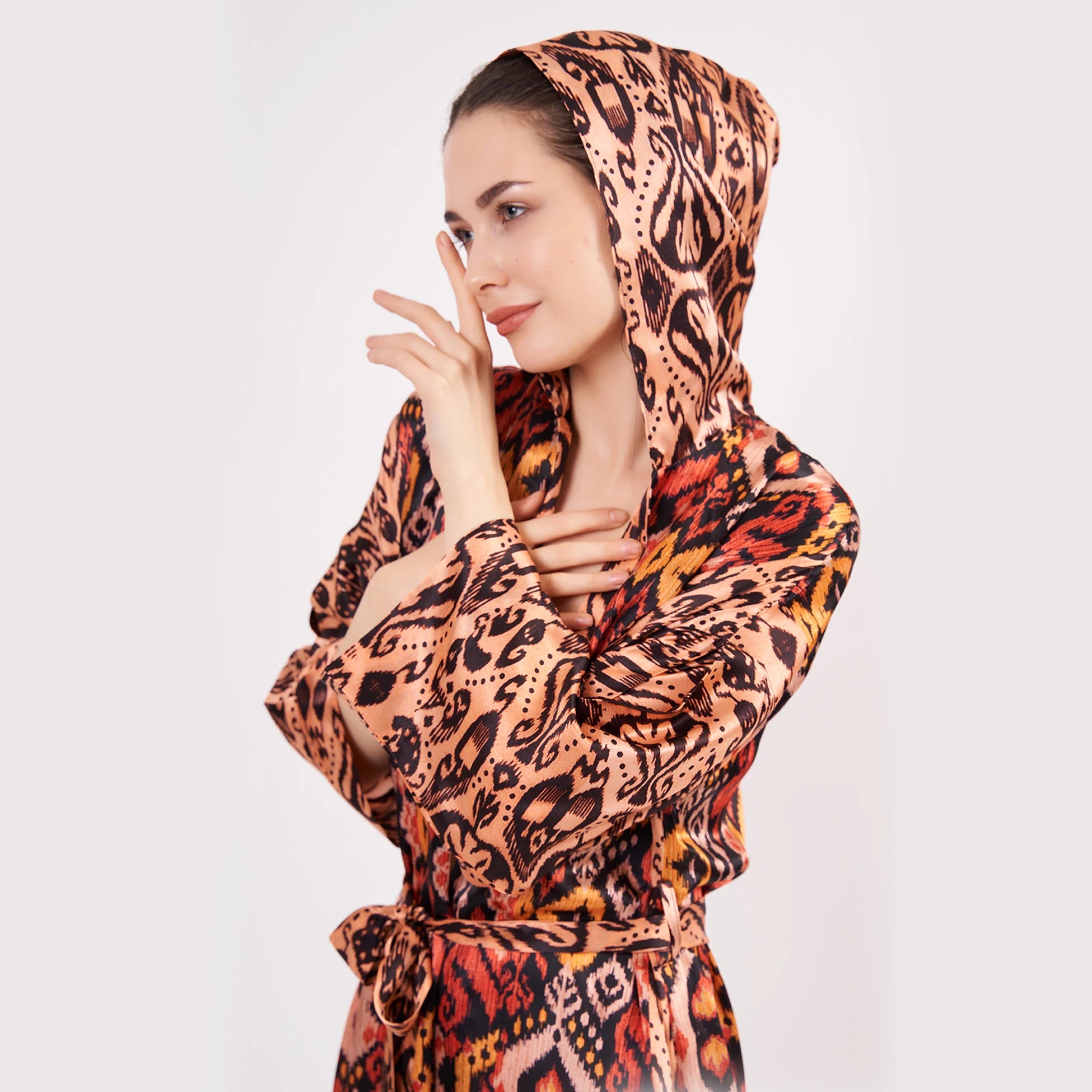 Saf İpek Kapüşonlu Kimono Kaftan İkat Desen 17 | Nomads Felt