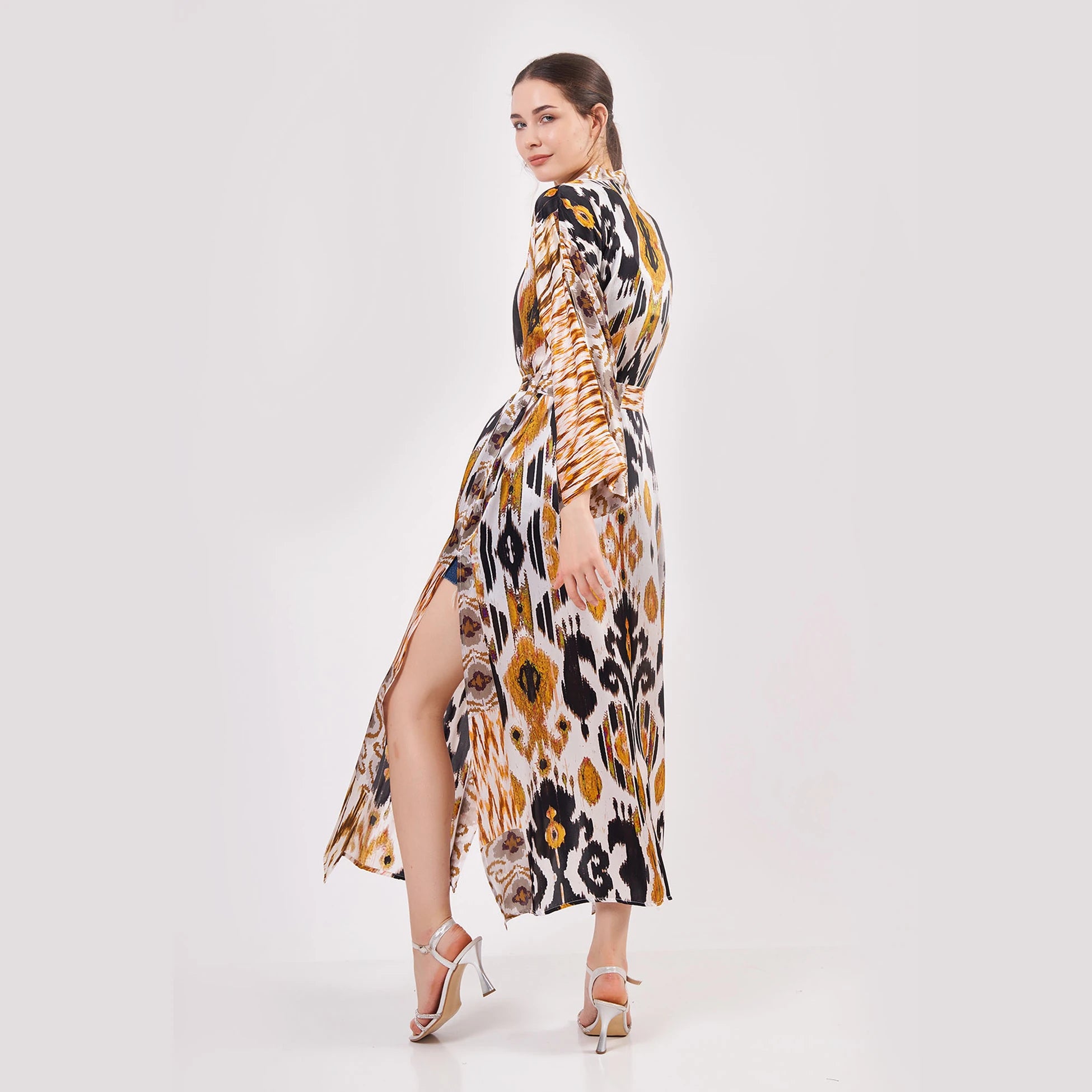 %100 İpek Uzun Kimono Kaftan | Ikat Desen 18 | Nomads Felt