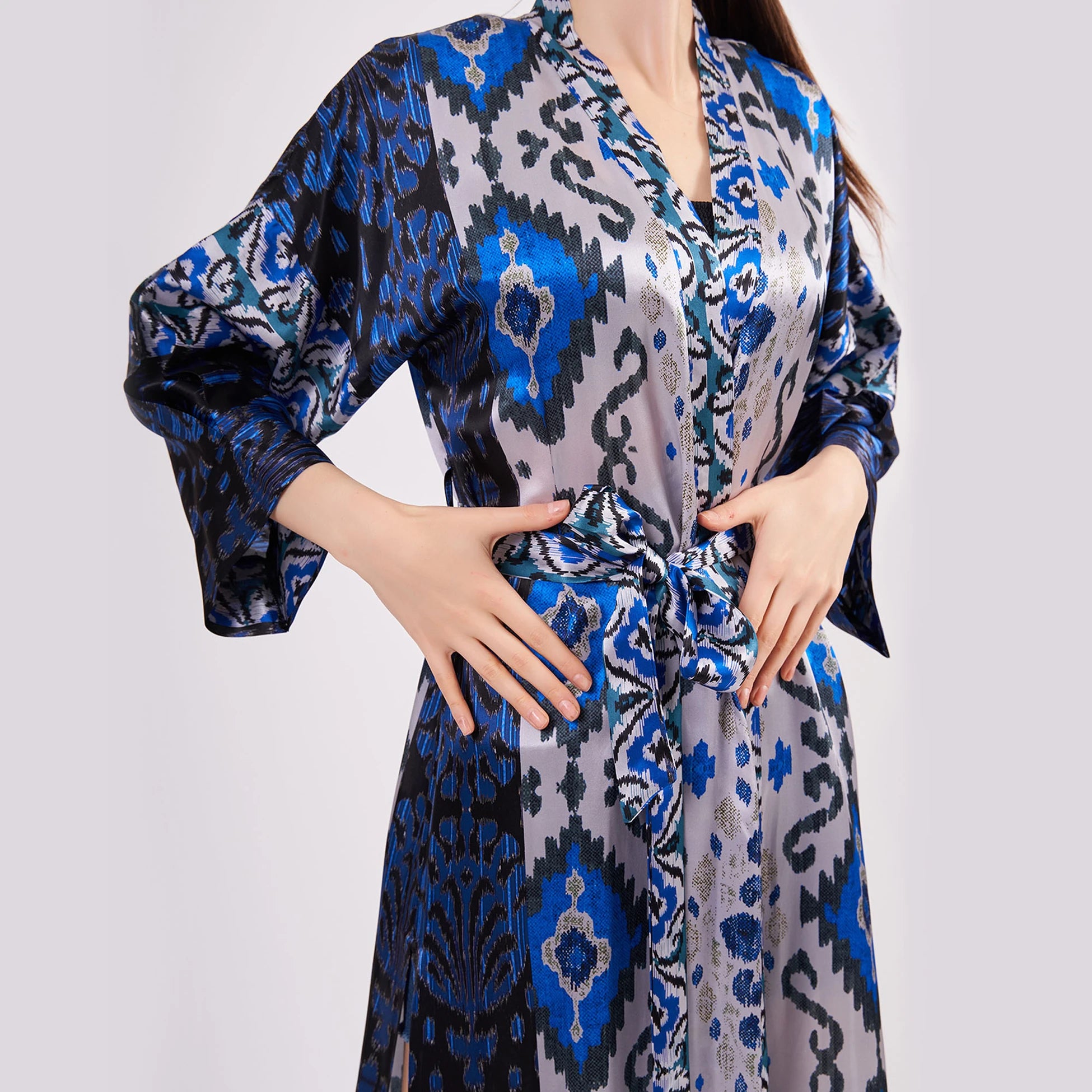 %100 İpek Uzun Kimono Kaftan | Ikat Desen Koyu Mavi | Nomads Felt