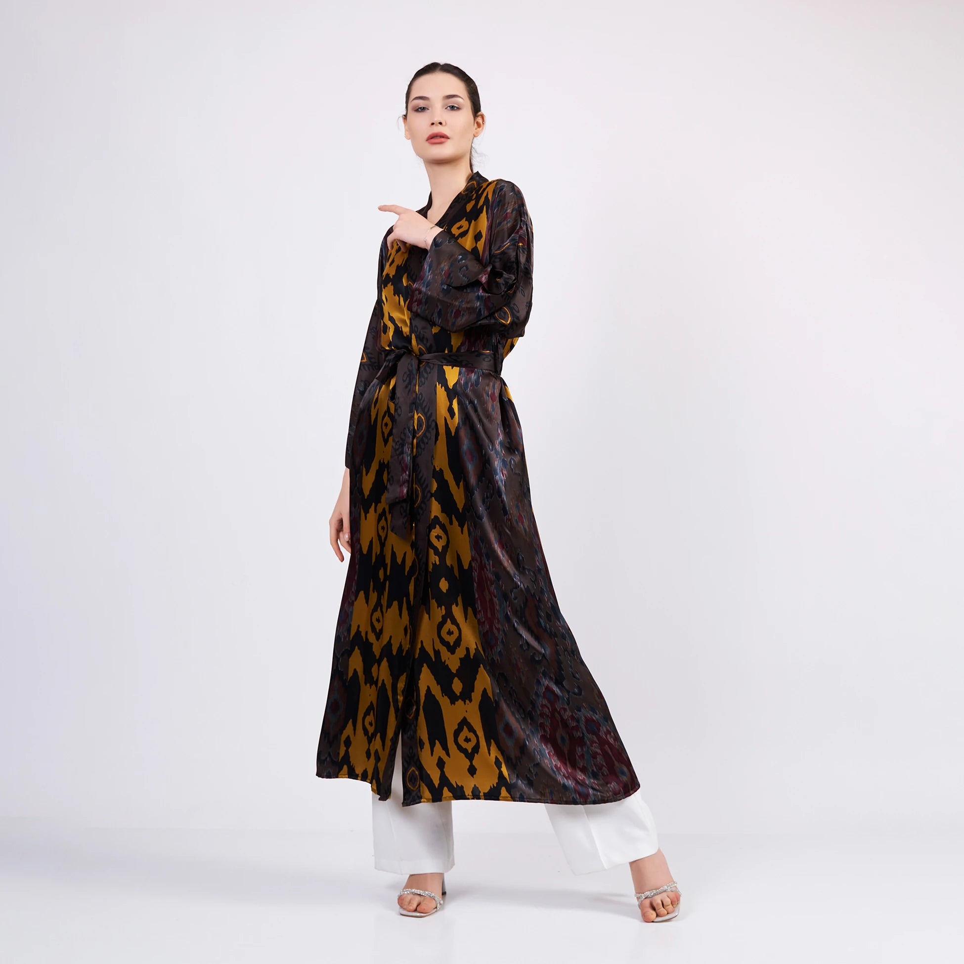 İpek Uzun Kimono Kaftan | Siyah-Gold Ikat Desen