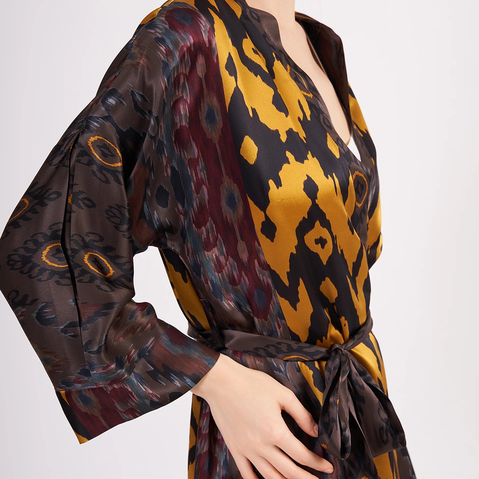 Saf İpek Kısa Kimono Kaftan | Ikat Desen 9 | Nomads Felt