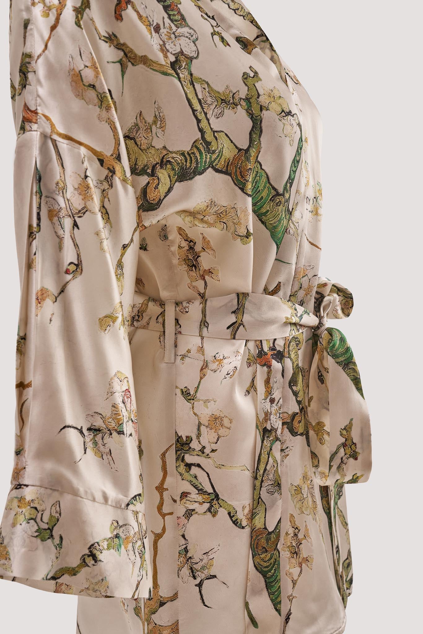 Van Gogh Badem Ağacı Desenli Ekru Kısa Kimono