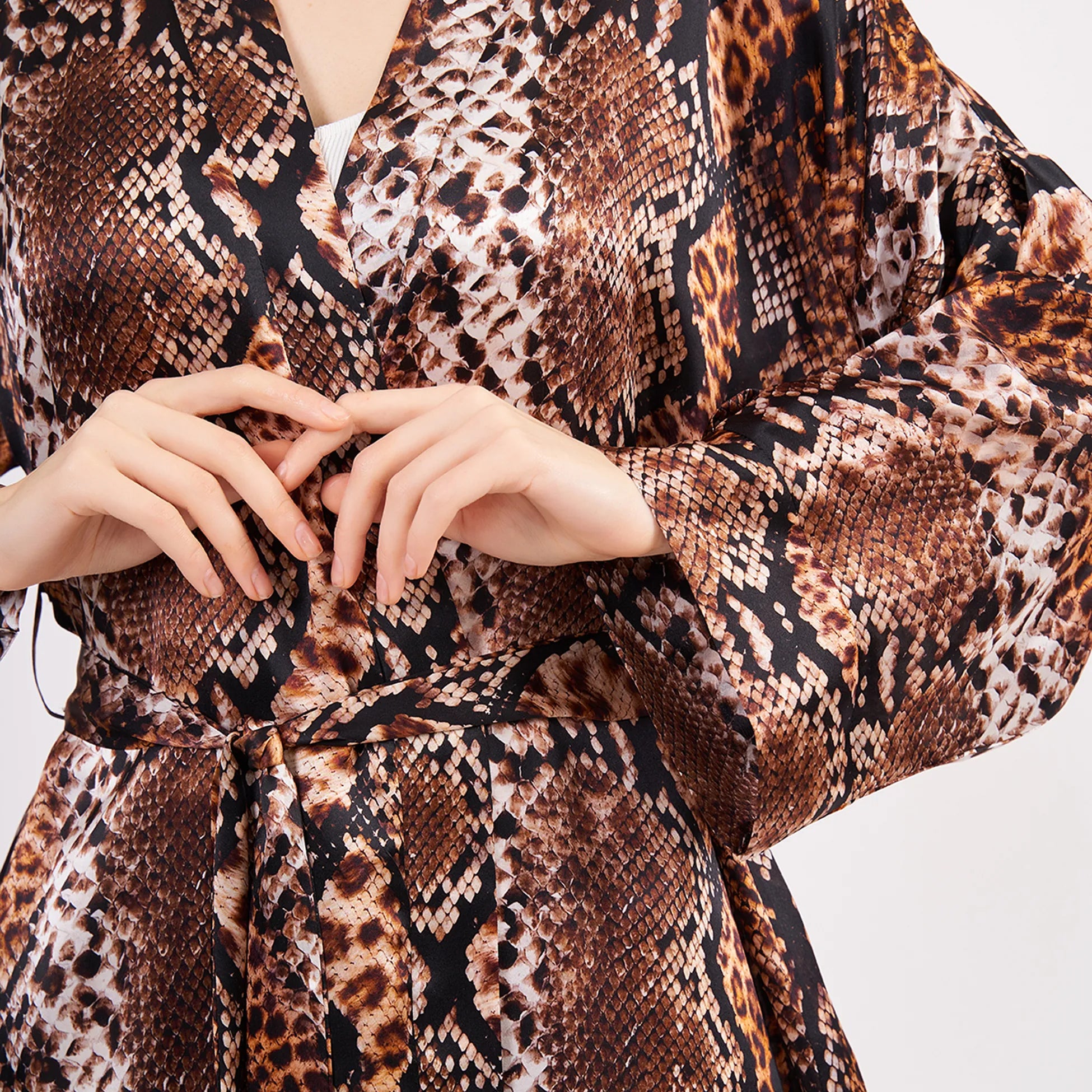 Saf İpek Kısa Kimono Kaftan | Yılan Derisi Desen Kahverengi | Nomads Felt