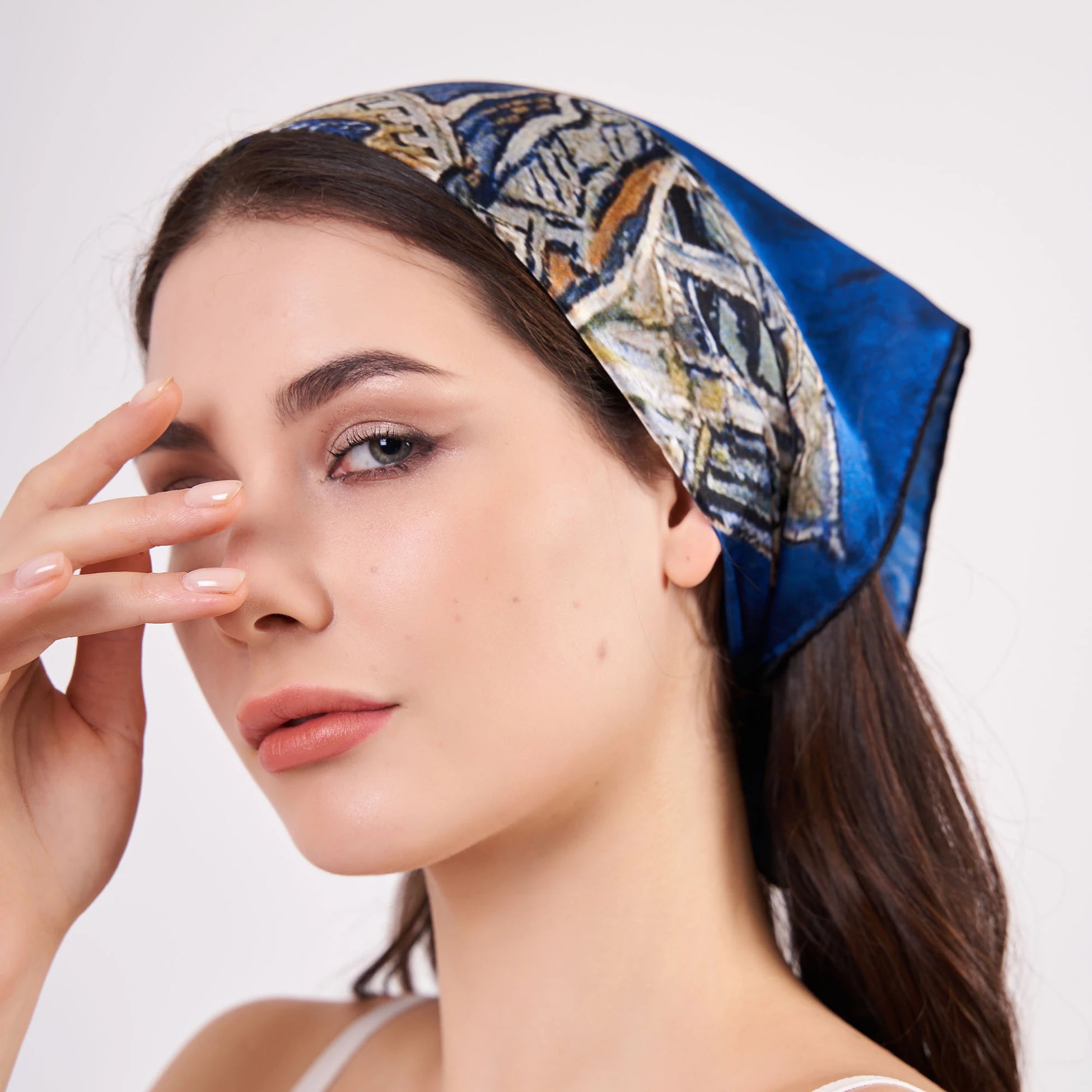 Saf İpek Fular Bandana | Van Gogh Church at Auvers | Nomads Felt