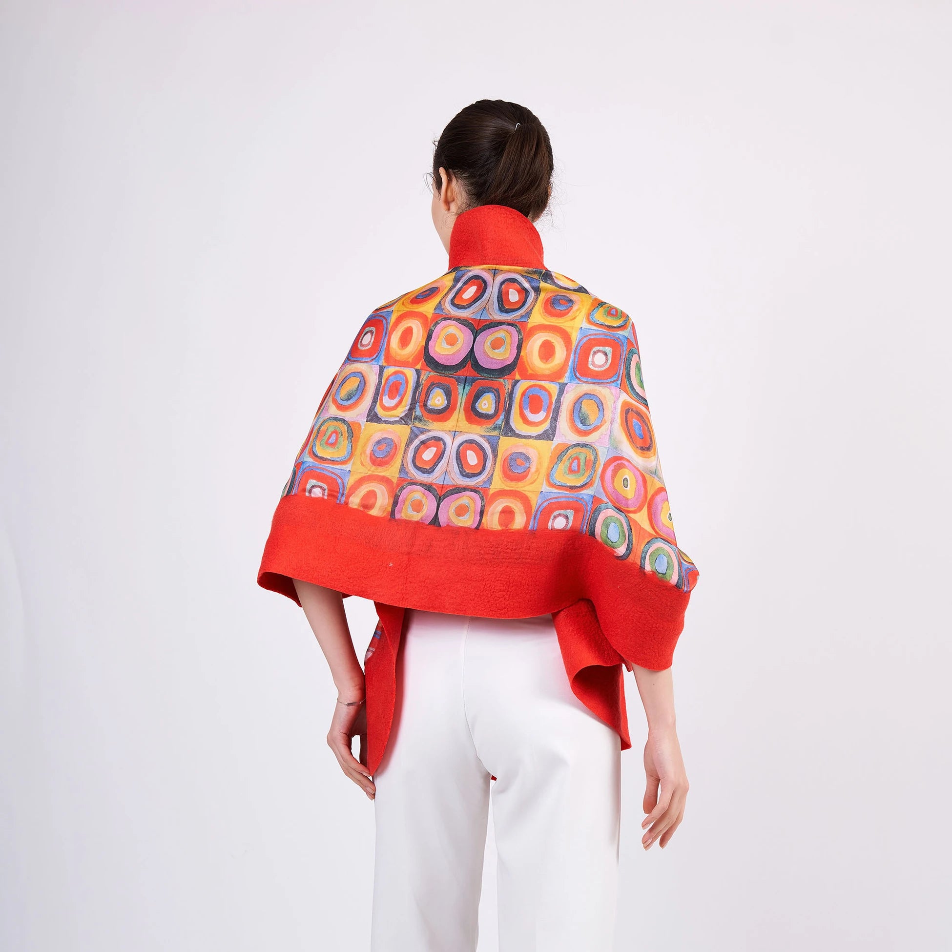 İpek-Keçe Şal | Kırmızı | Kandinsky Squares with Circles | Nomads Felt