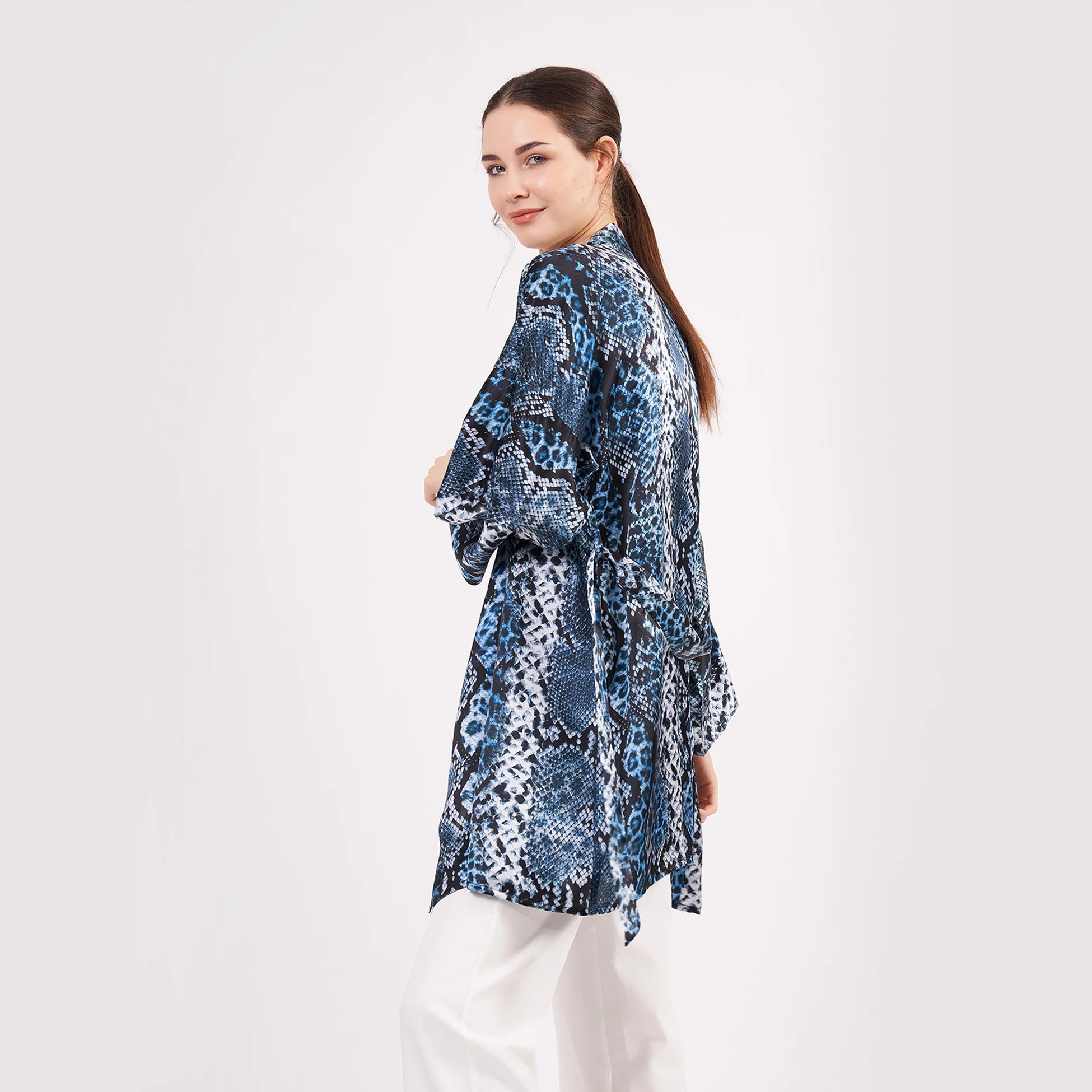 Saf İpek Kısa Kimono Kaftan | Yılan Derisi Desen Mavi | Nomads Felt