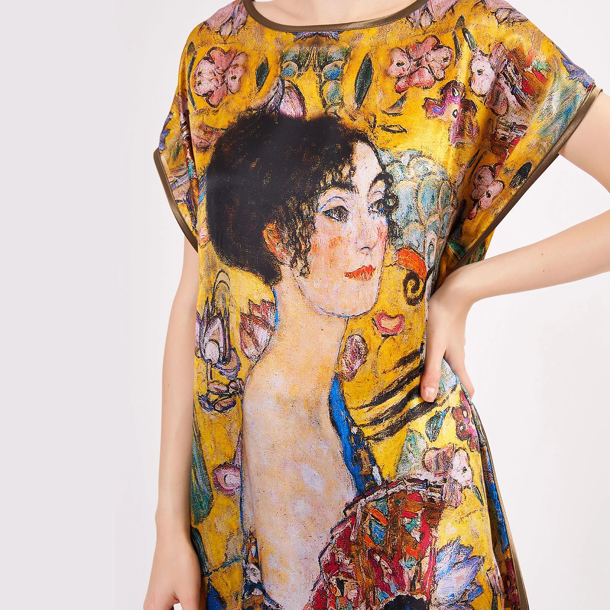 %100 İpek Kısa Elbise | Gustav Klimt Lady with Fan | Nomads Felt