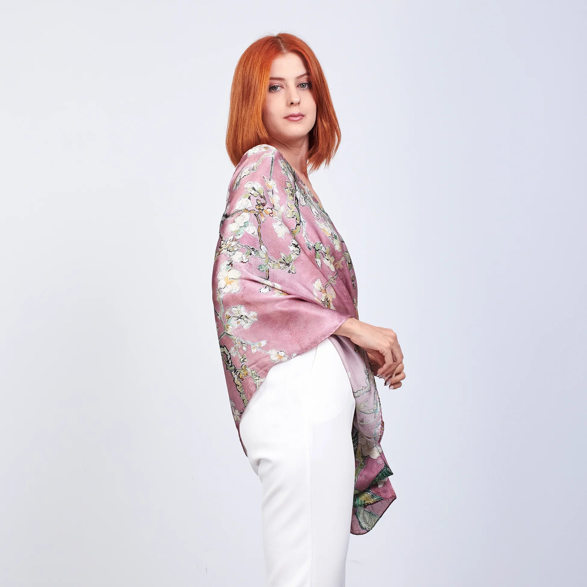 %100 İpek Fular | 55x180 cm | Pembe Van Gogh Badem Ağacı | Nomads Felt