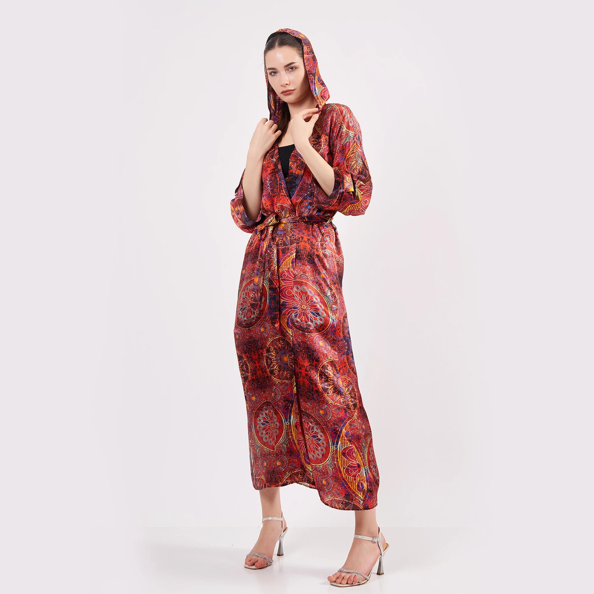 Saf İpek Kapüşonlu Kimono Kaftan | Mandala Desen Kırmızı | Nomads Felt
