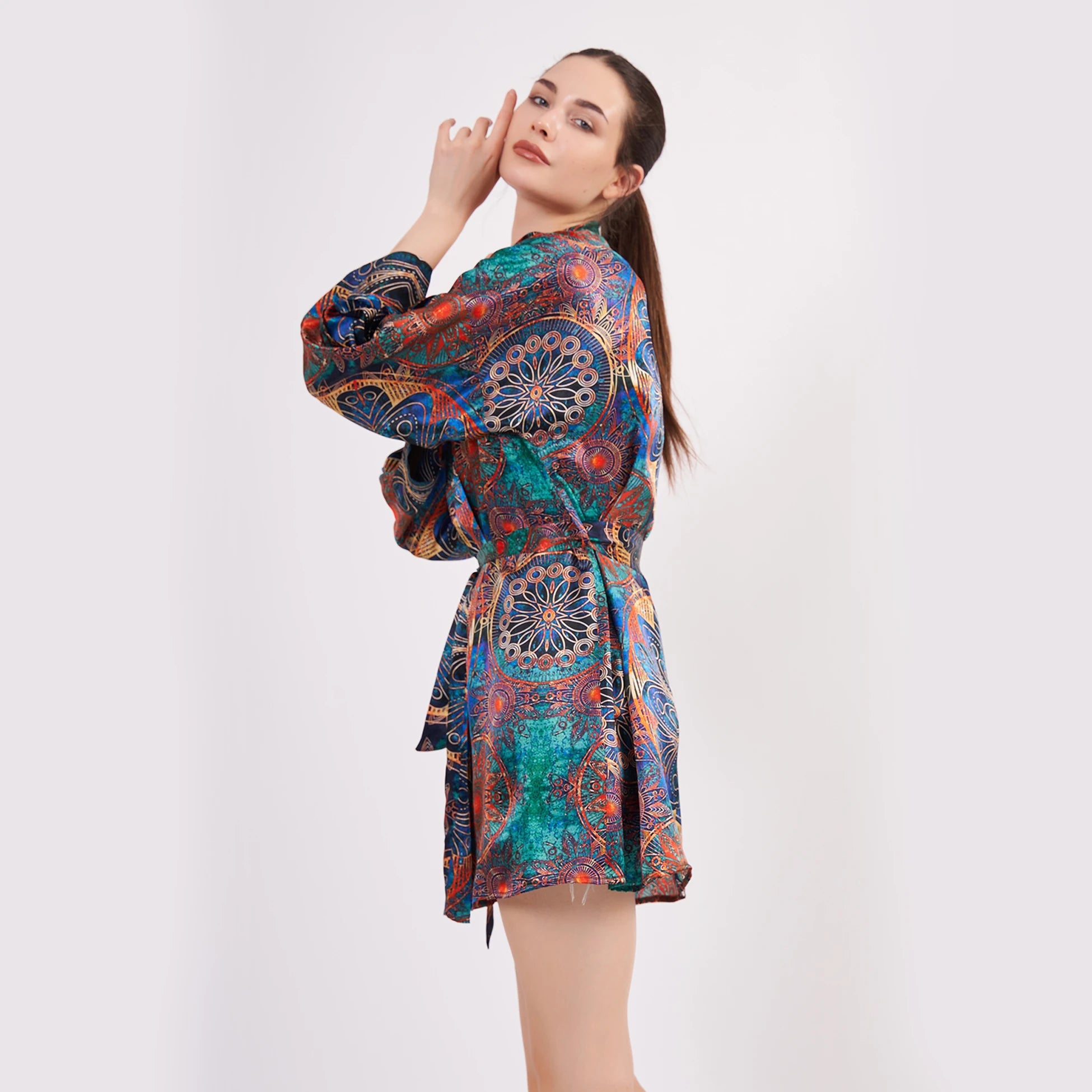 Saf İpek Kısa Kimono Kaftan | Mandala Desen 2 Yeşil | Nomads Felt