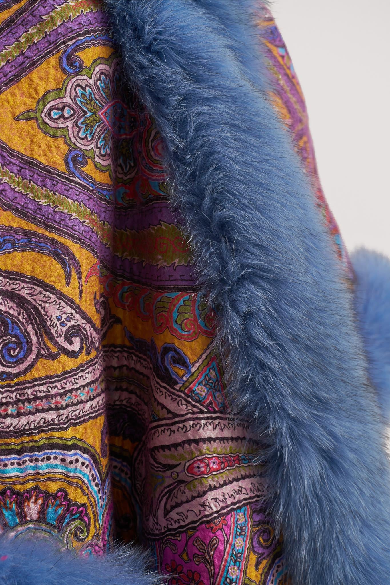 Etro Desenli Mavi Kürklü Panço