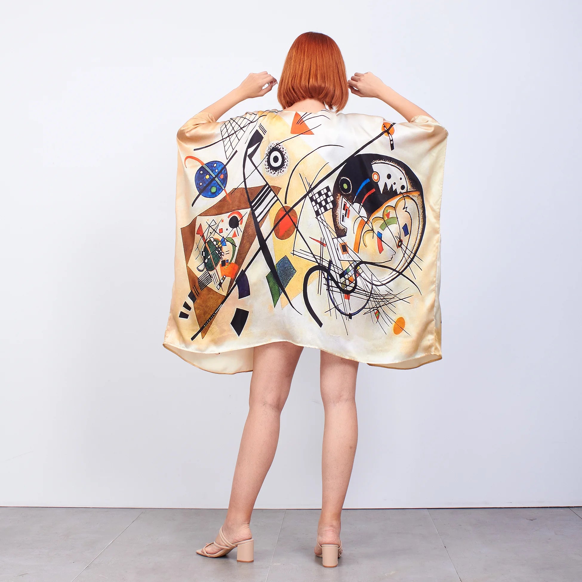 %100 İpek Kısa Kimono Pareo  | Kandinsky Transverse Line | Nomads Felt