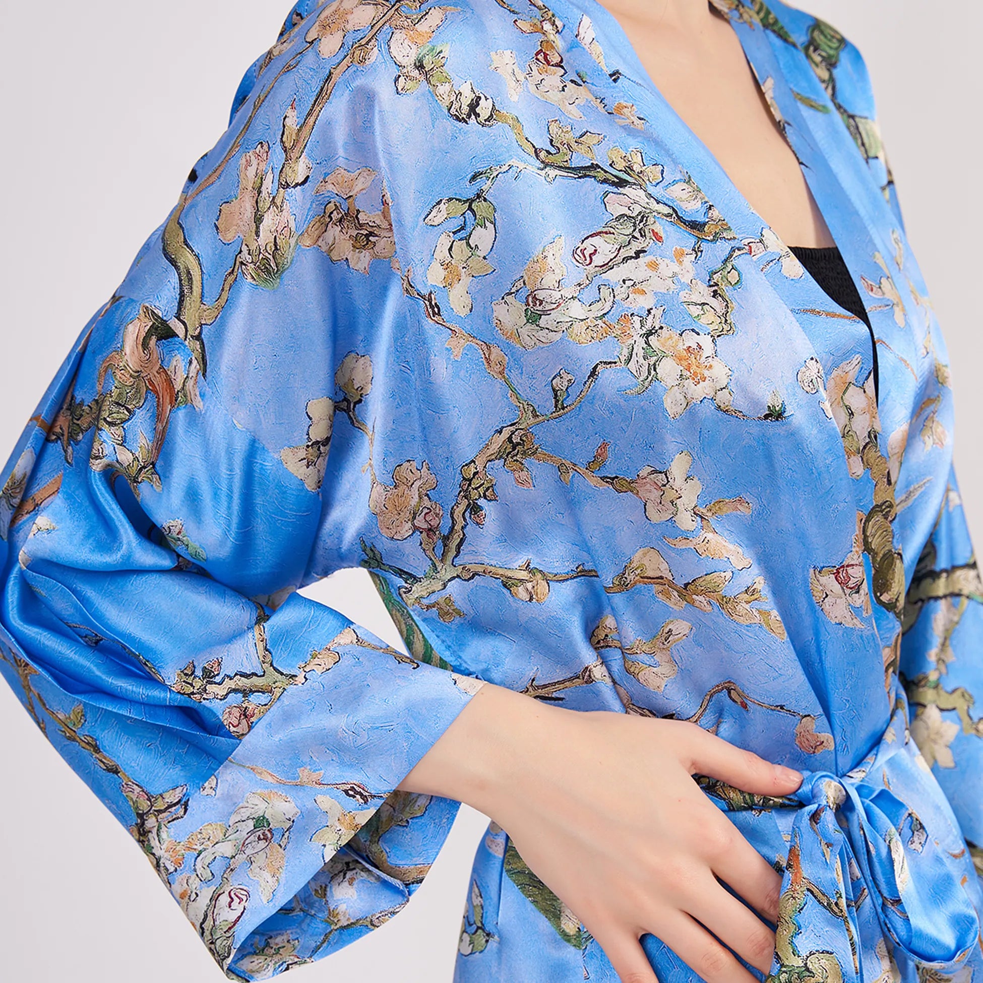 Saf İpek Kısa Kimono Kaftan | Van Gogh Badem Ağacı Mavi | Nomads Felt