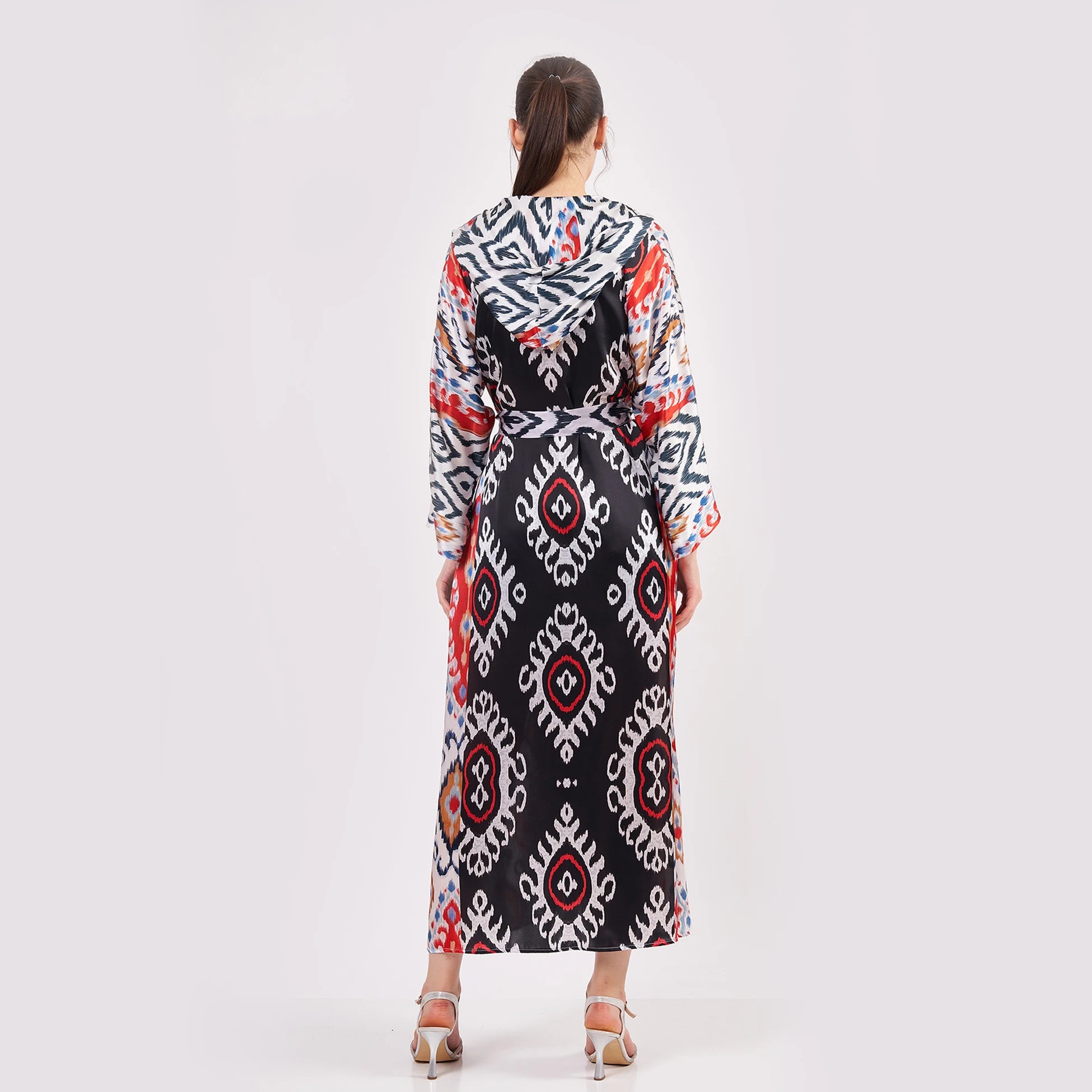 Saf İpek Kapüşonlu Kimono Kaftan | Kırmızı Siyah İkat Desen | Nomads Felt