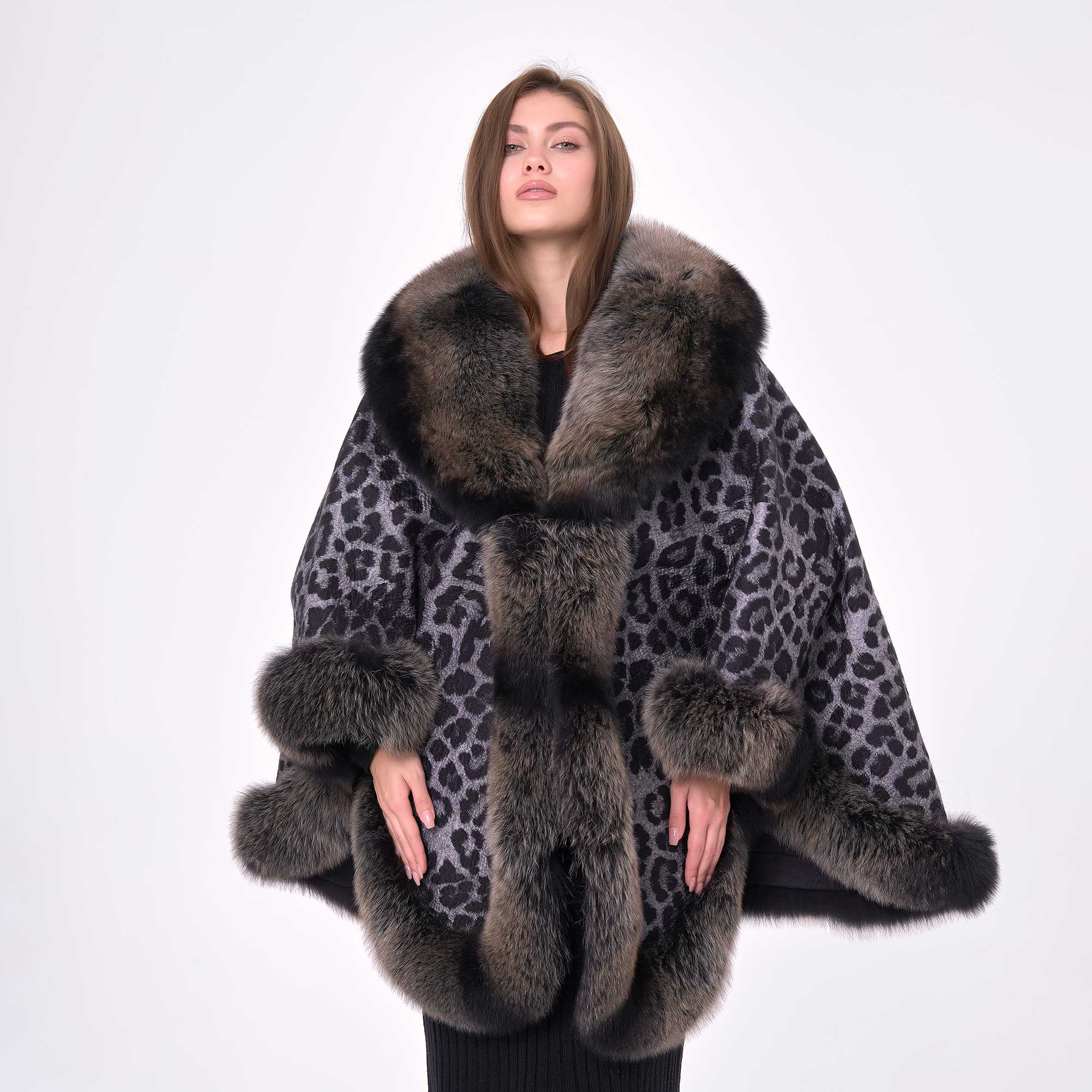Leopar Desenli Kürklü Panço