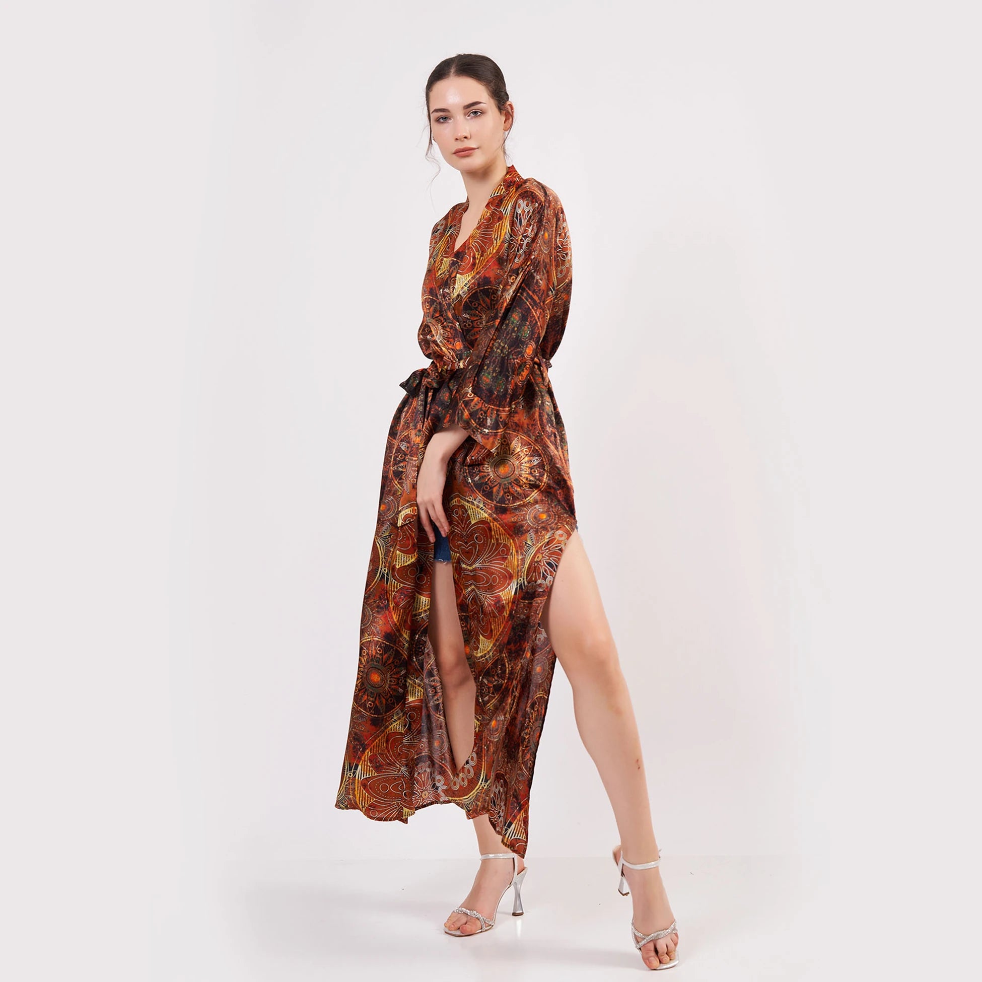 Saf İpek Uzun Kimono Kaftan | Kahverengi Mandala Desen | Nomads Felt