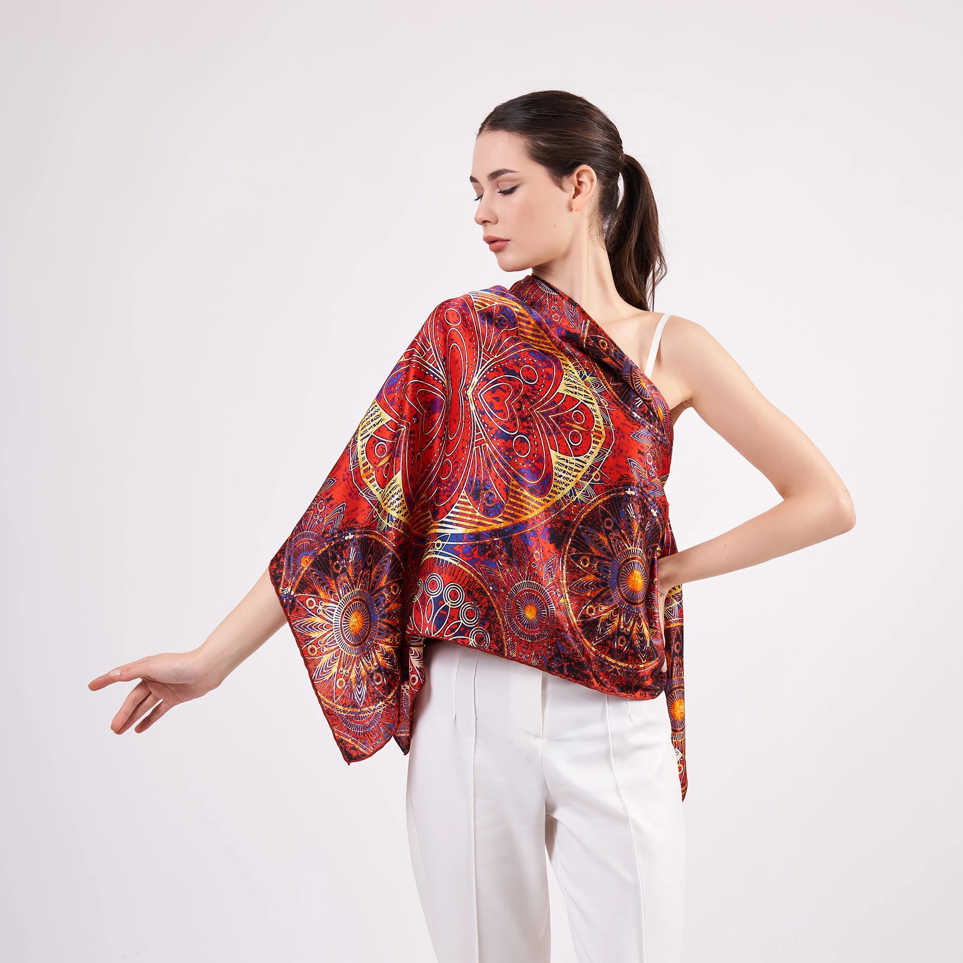 100% İpek Şal Fular | Mandala Desen | 140 cm | Kırmızı | Nomads Felt