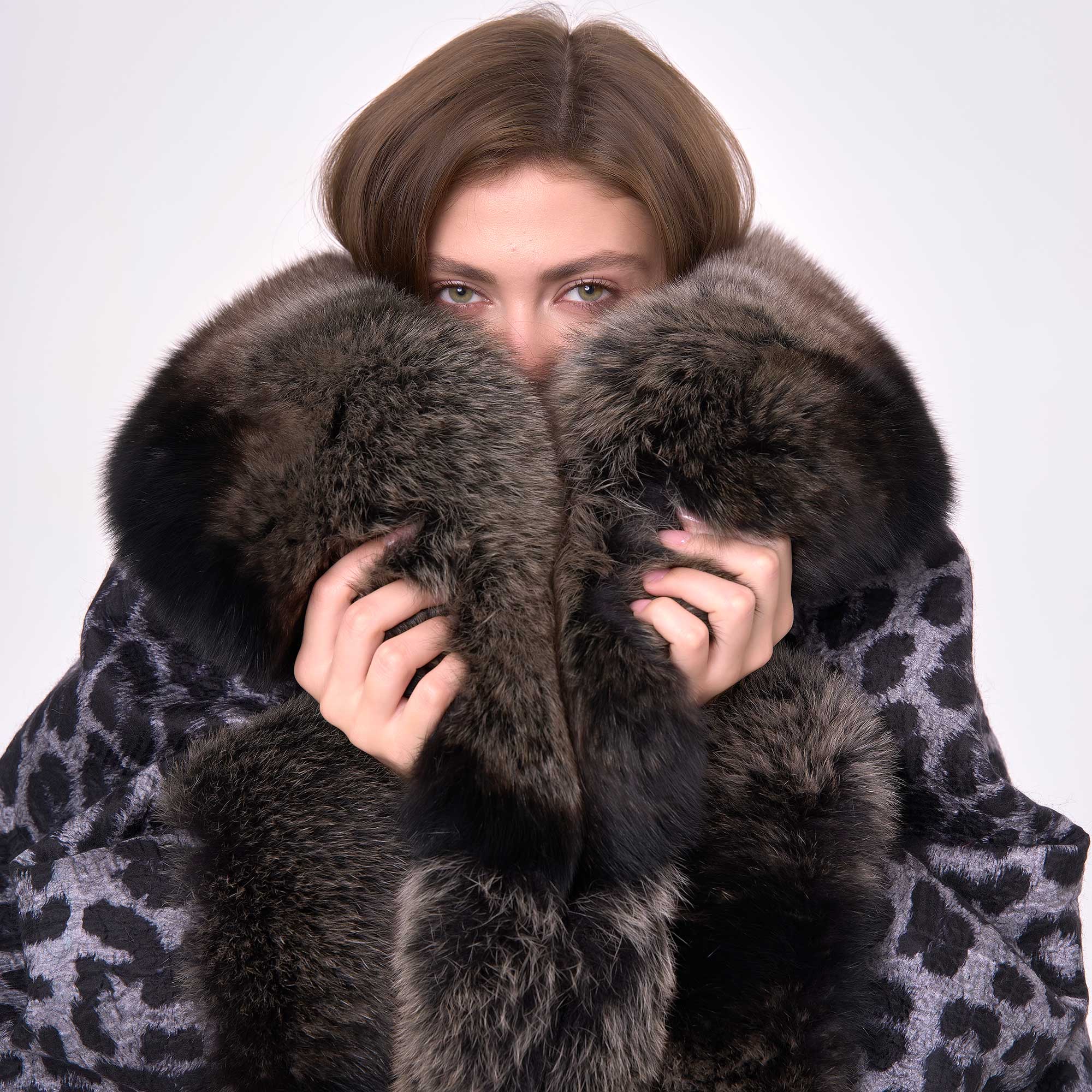 Leopar Desenli Kürklü Panço