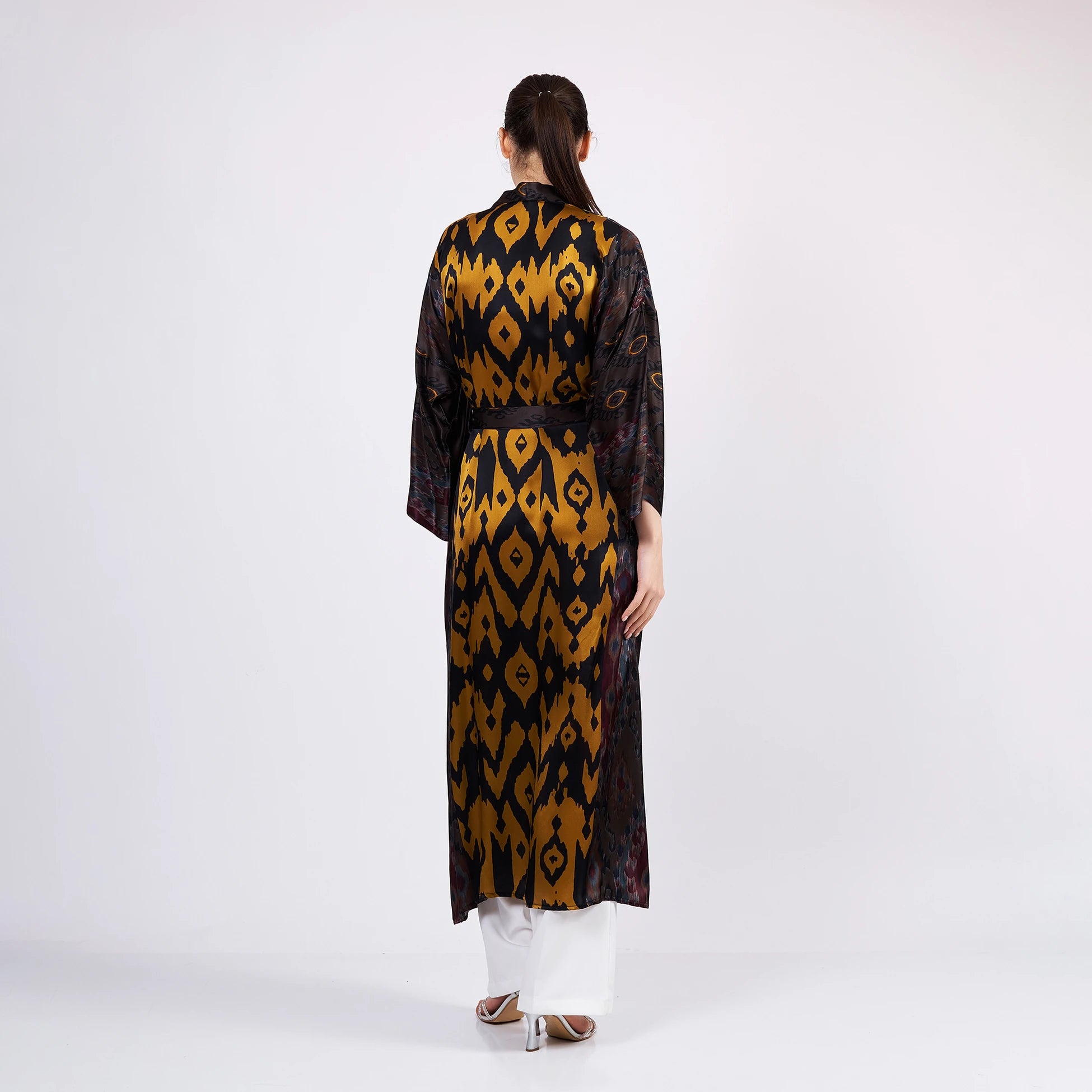 Siyah- Gold İkat Desenli İpek Kimono