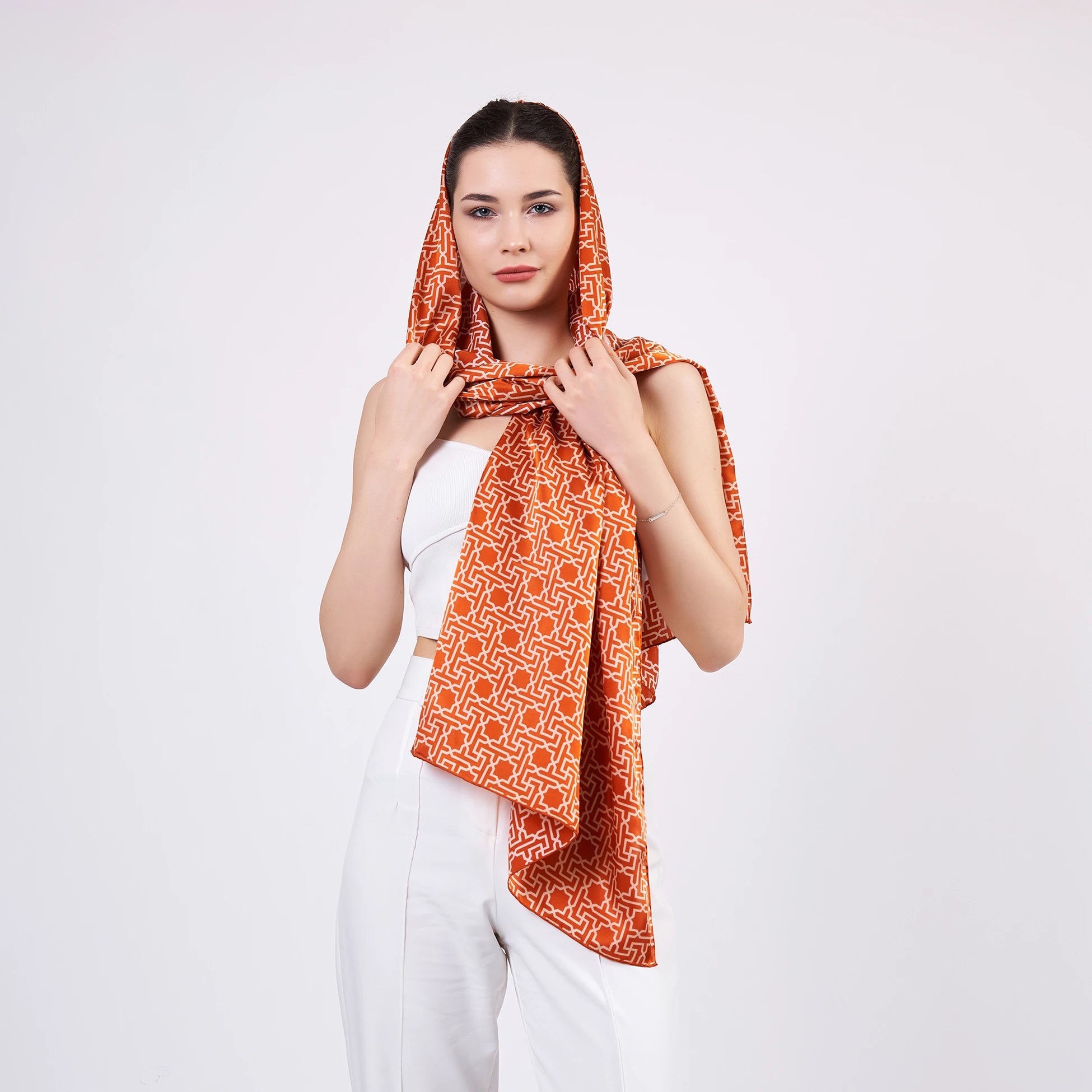 Saf İpek Fular | Kiremit | Unisex | Selçuklu Vektörel Yıldız Desen | Nomads Felt