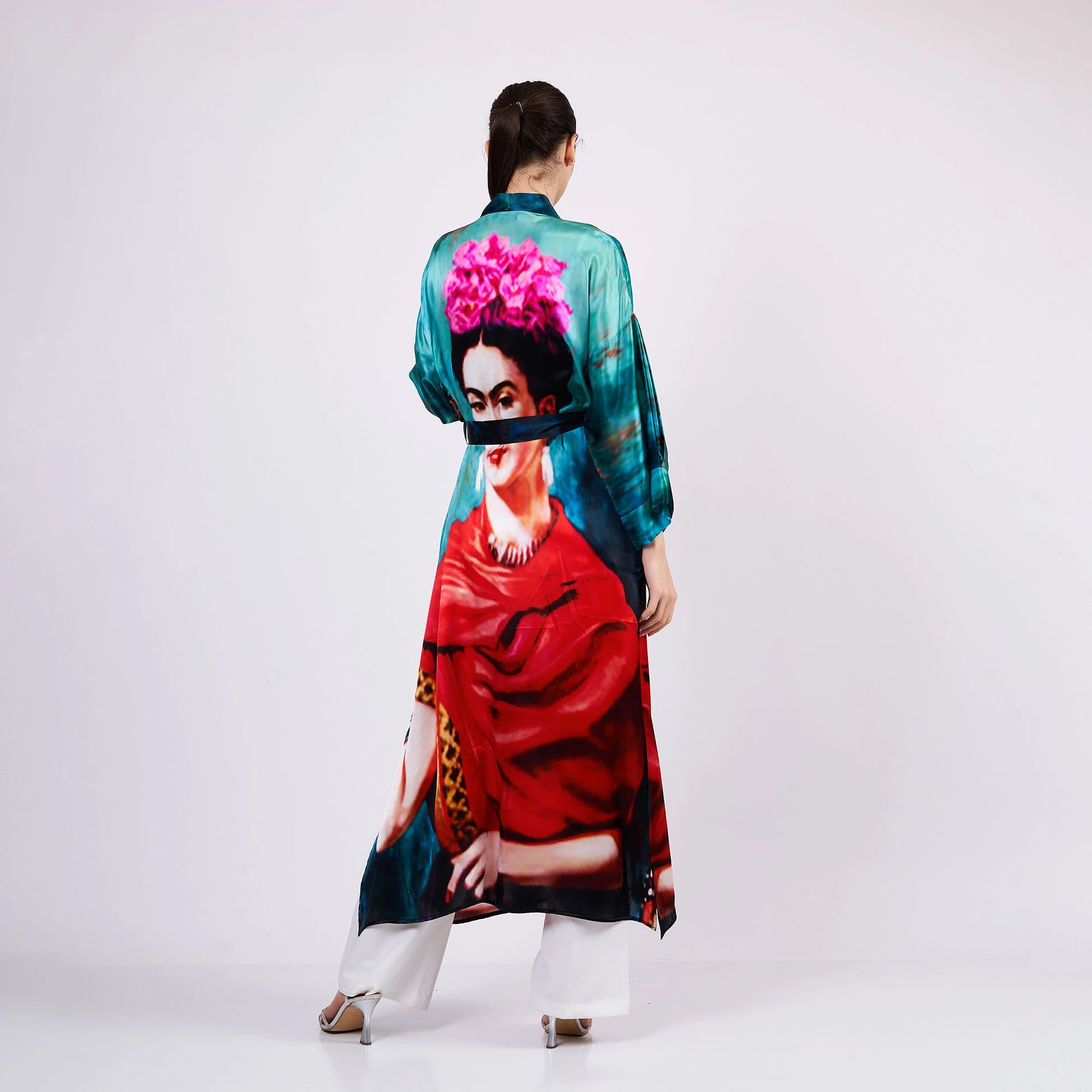 İpek Uzun Kimono Kaftan | Frida Kahlo | Nomads Felt