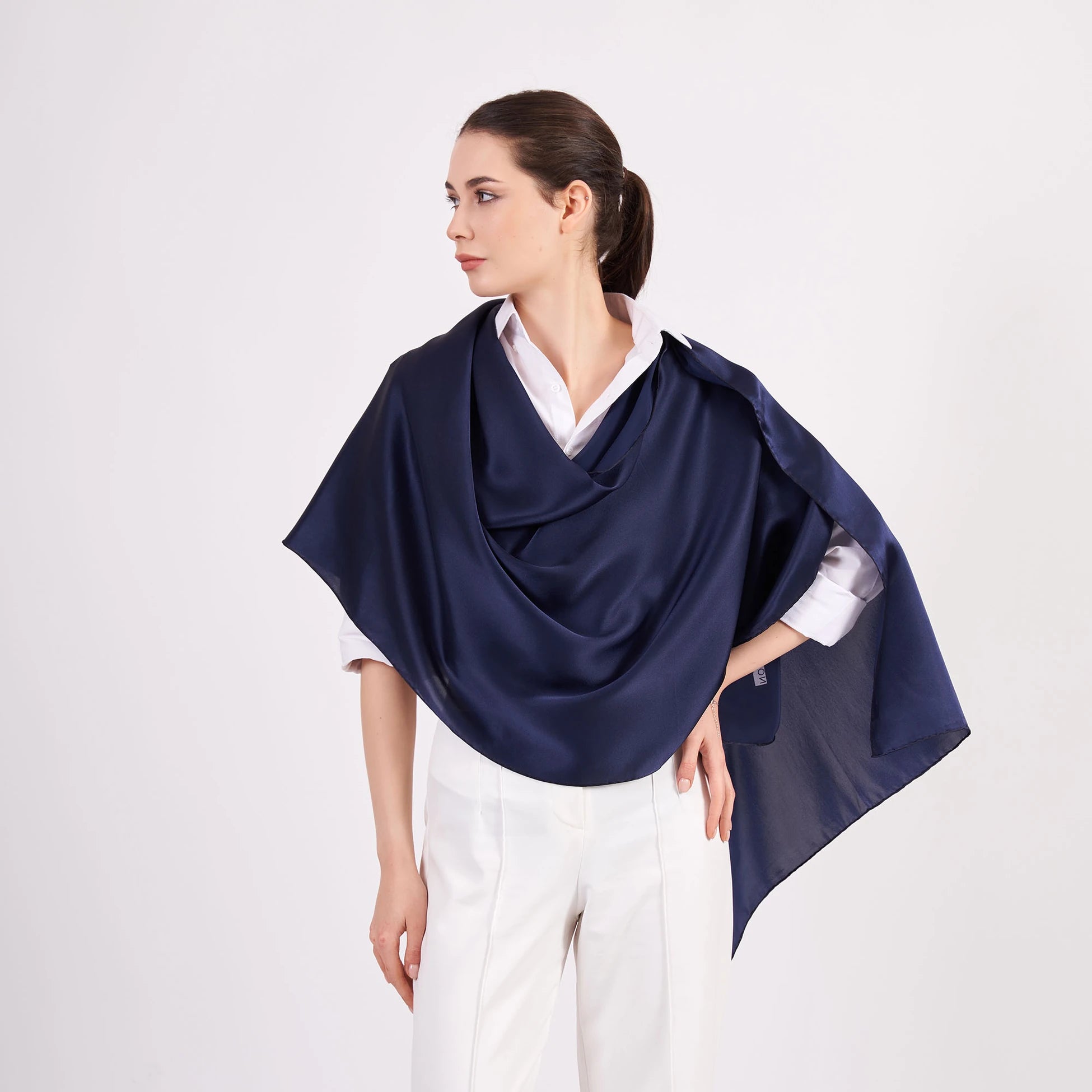 Saf İpek Fular | 70x200 cm | Lacivert | Nomads Felt