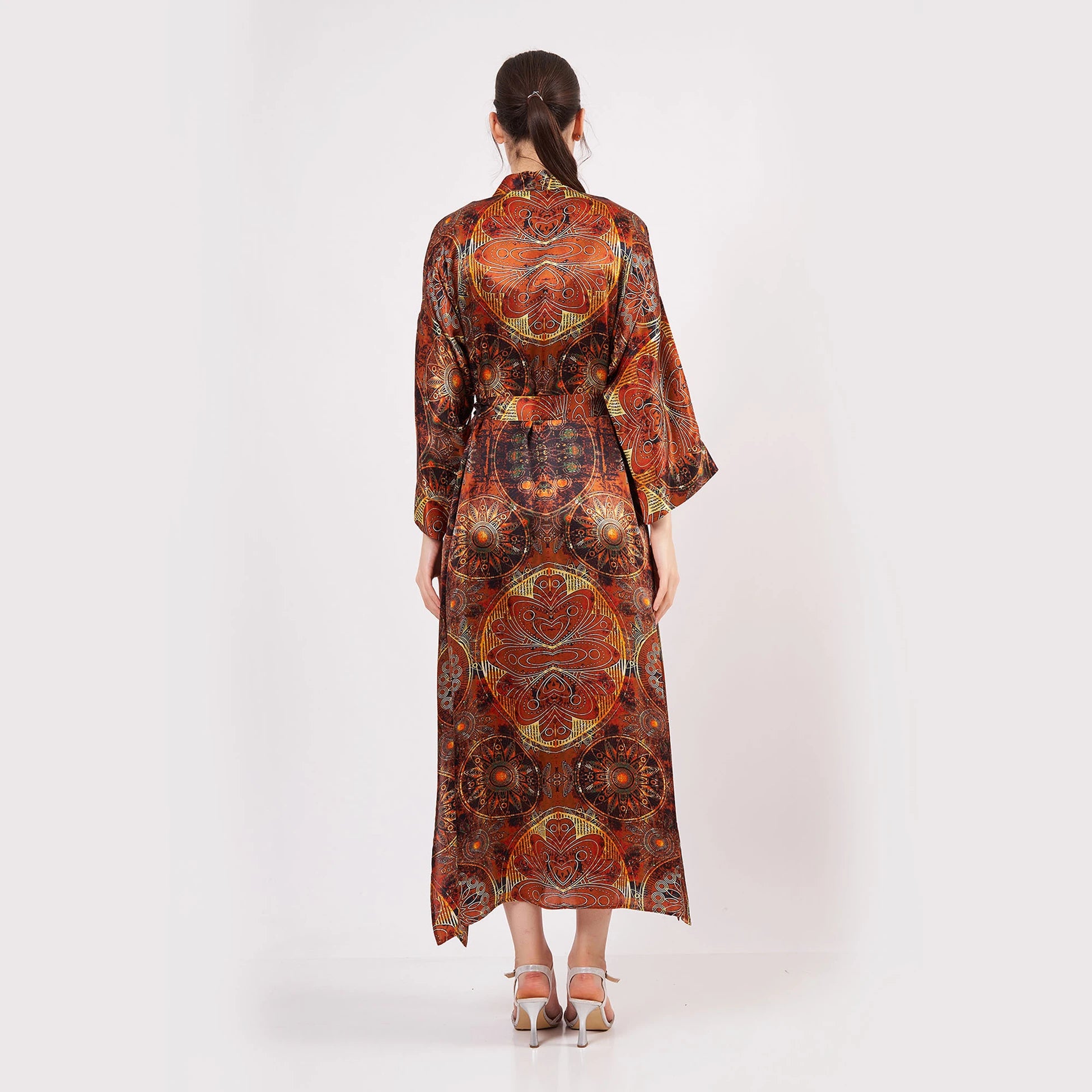 Saf İpek Uzun Kimono Kaftan | Kahverengi Mandala Desen | Nomads Felt
