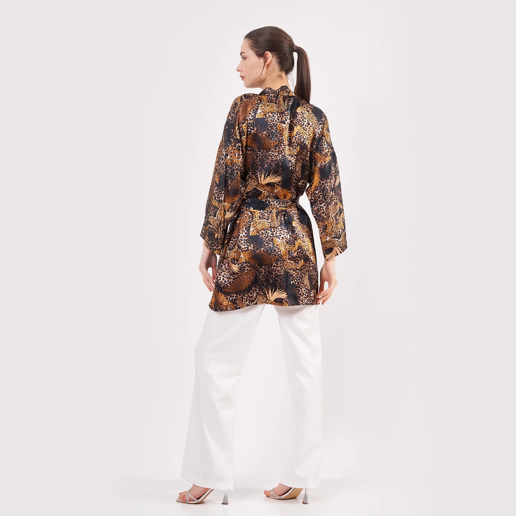 Saf İpek Kısa Kimono Kaftan | Leopar Desen | Nomads Felt