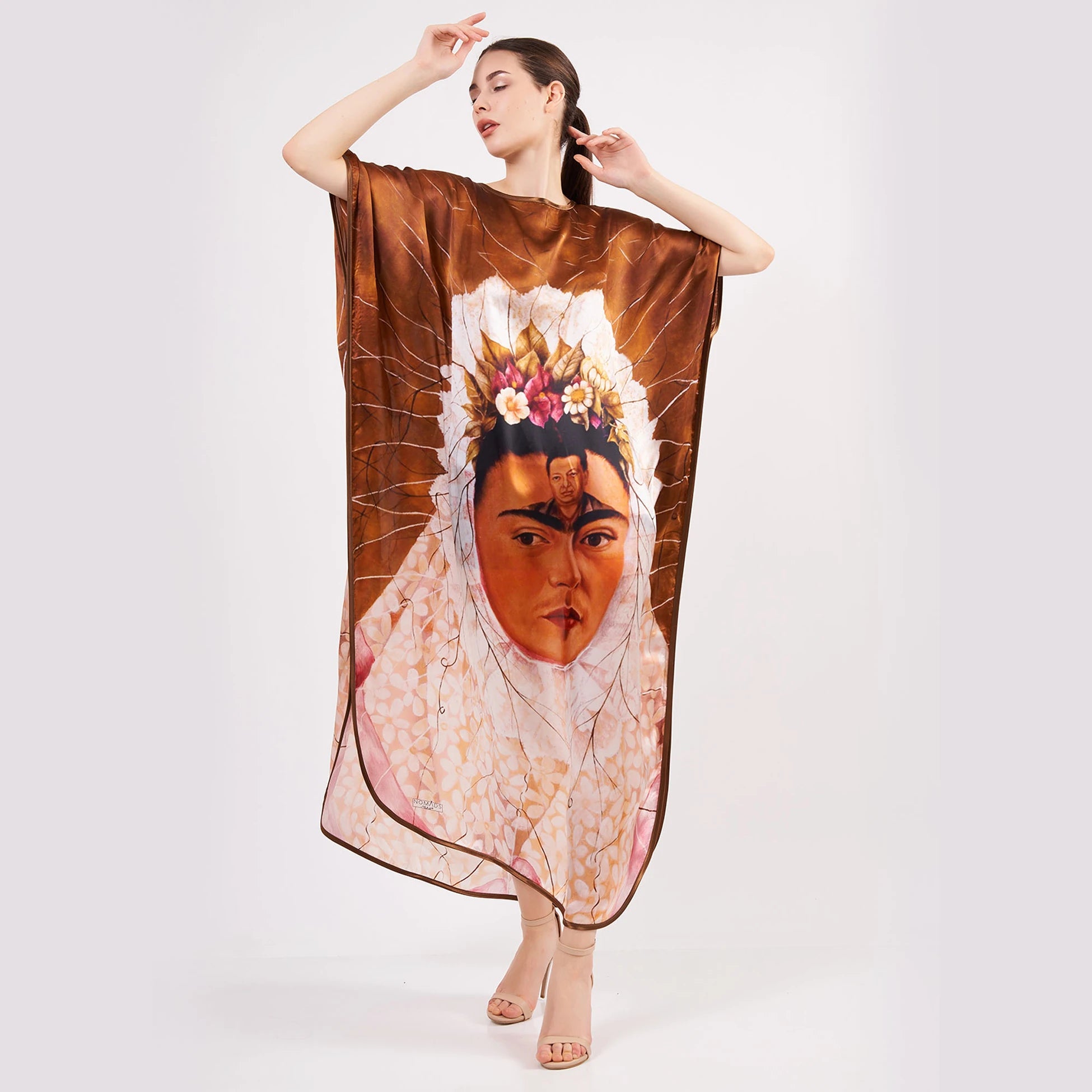 Frida Kahlo 5 Desenli İpek Elbise