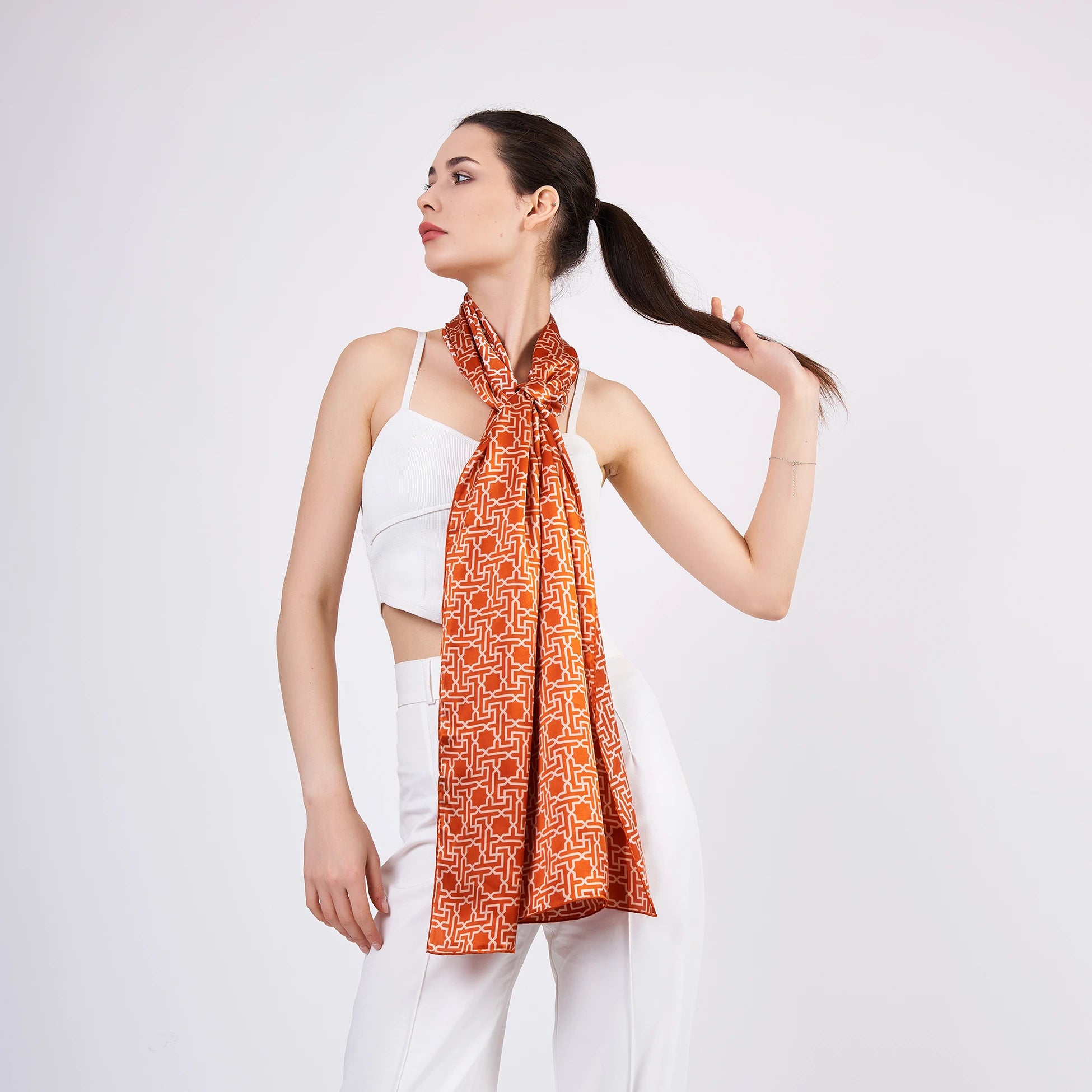 Saf İpek Fular | Kiremit | Unisex | Selçuklu Vektörel Yıldız Desen | Nomads Felt