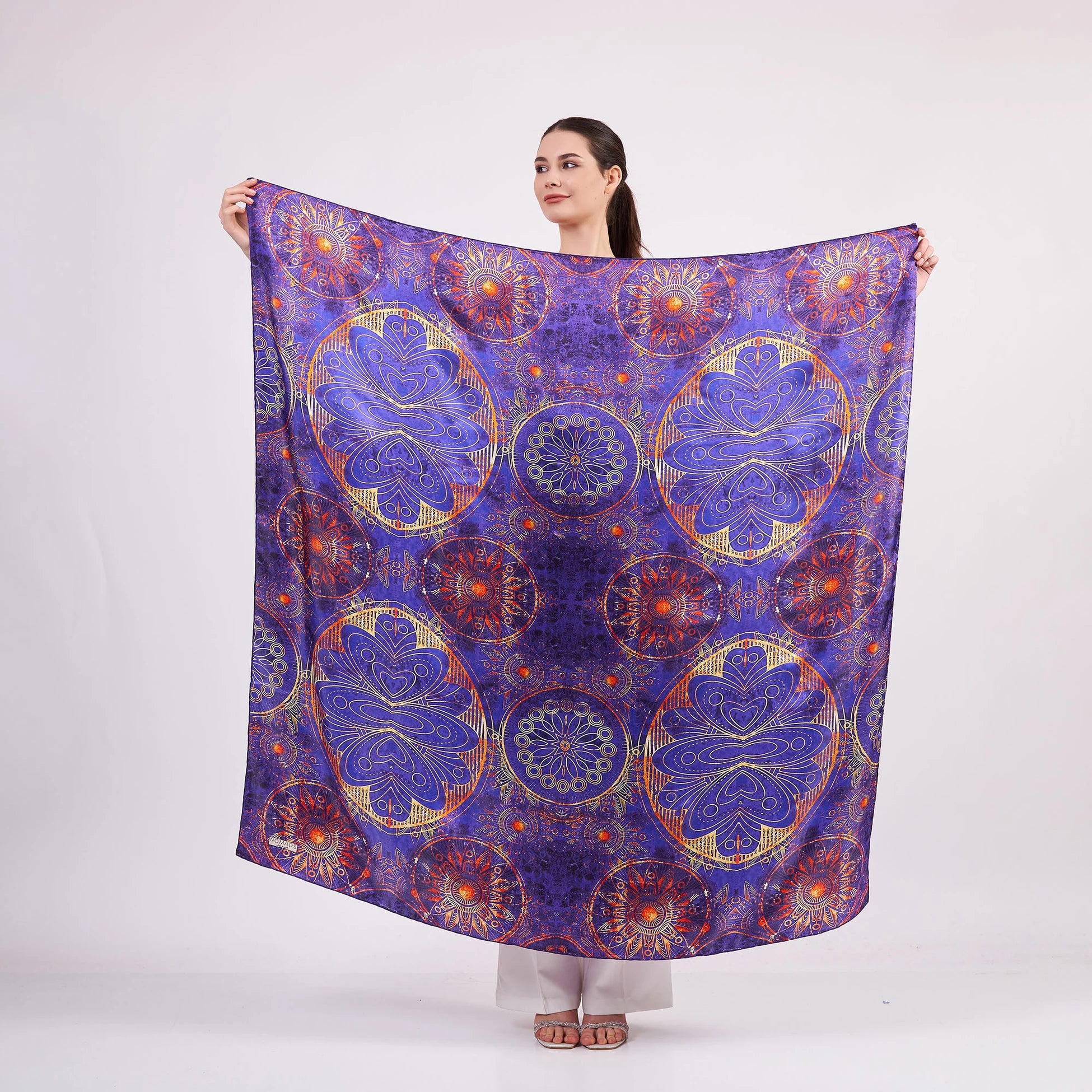 100% İpek Şal Fular | Mandala Desen | 140 cm | Mor | Nomads Felt