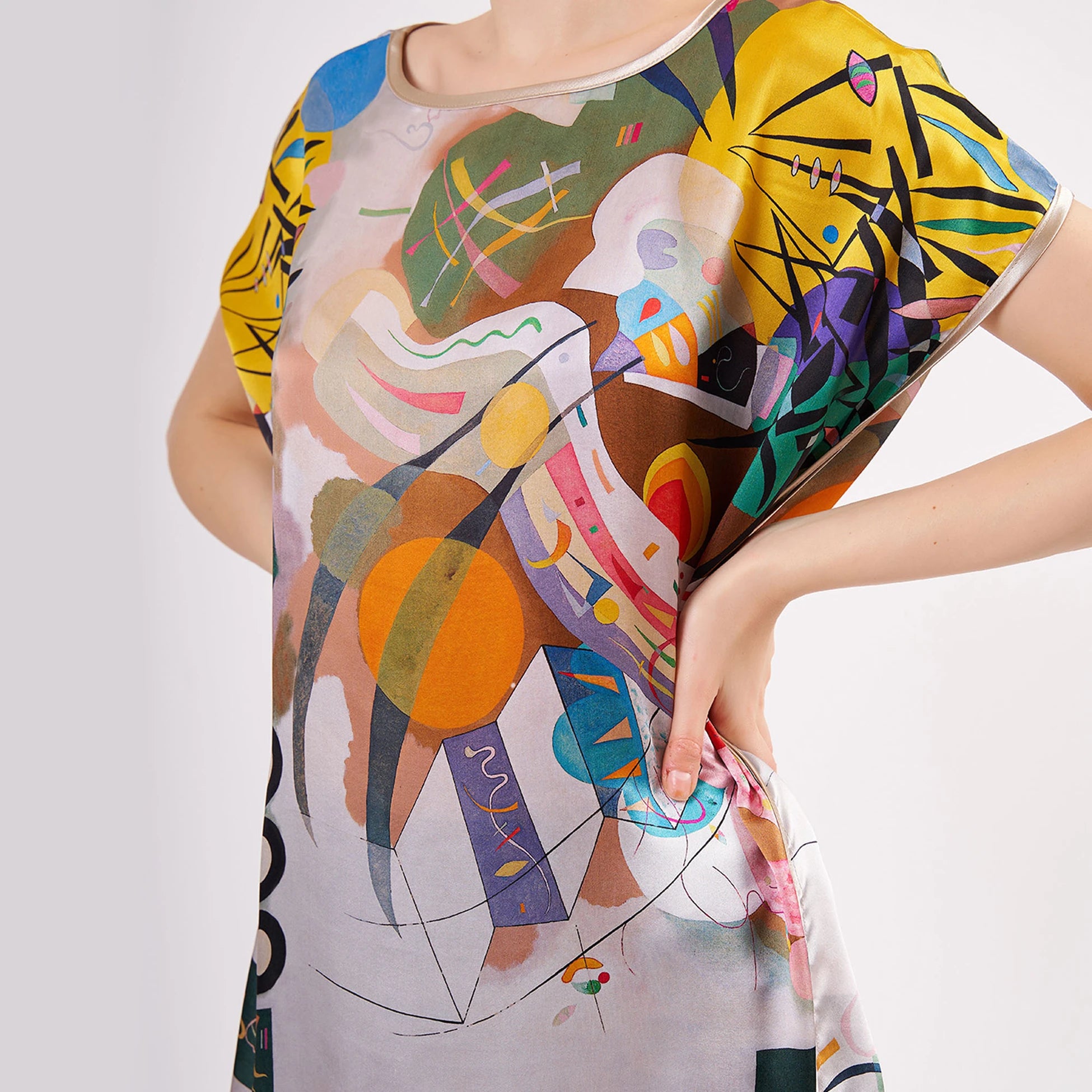 %100 İpek Kısa Elbise | Kandinsky Dominant Curve | Nomads Felt