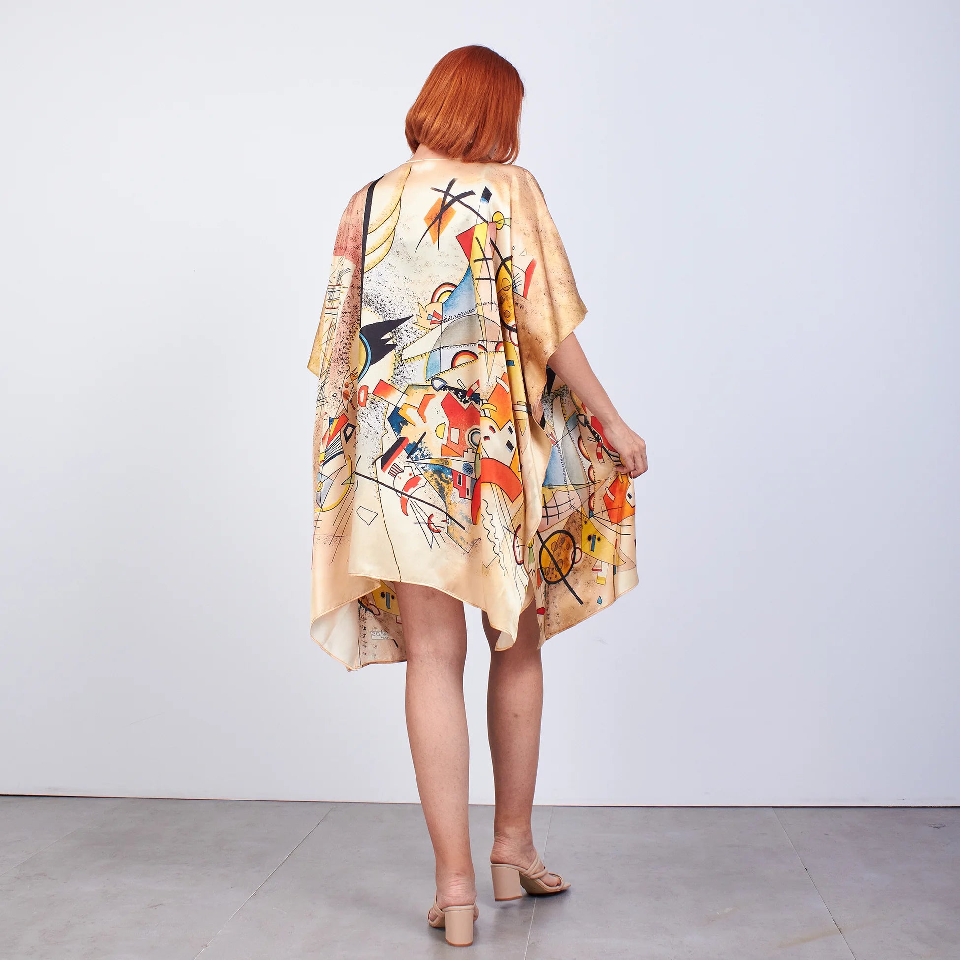 %100 İpek Kısa Kimono Pareo | Kandinsky Bustling Aquarelle | Nomads Felt