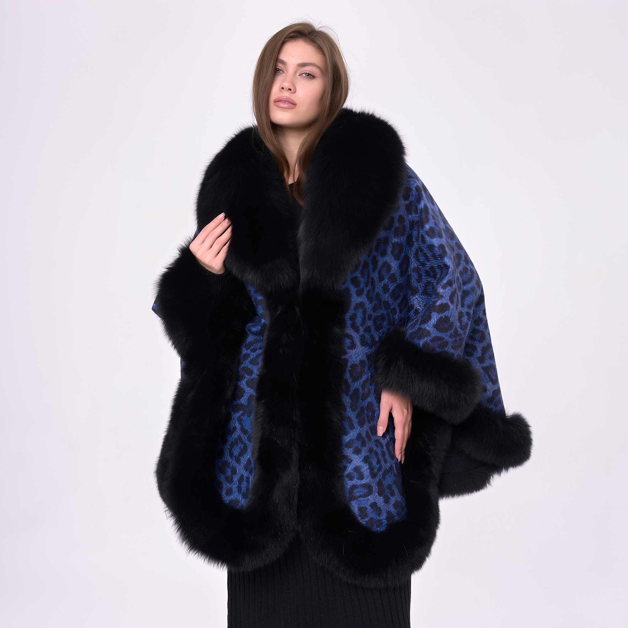Leopar Desenli Mavi Kürklü Panço