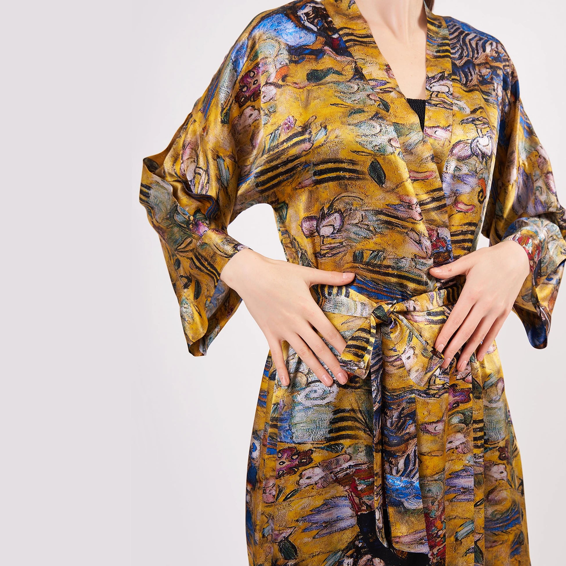 %100 İpek Uzun Kimono Kaftan | Gold Desenli | Nomads Felt